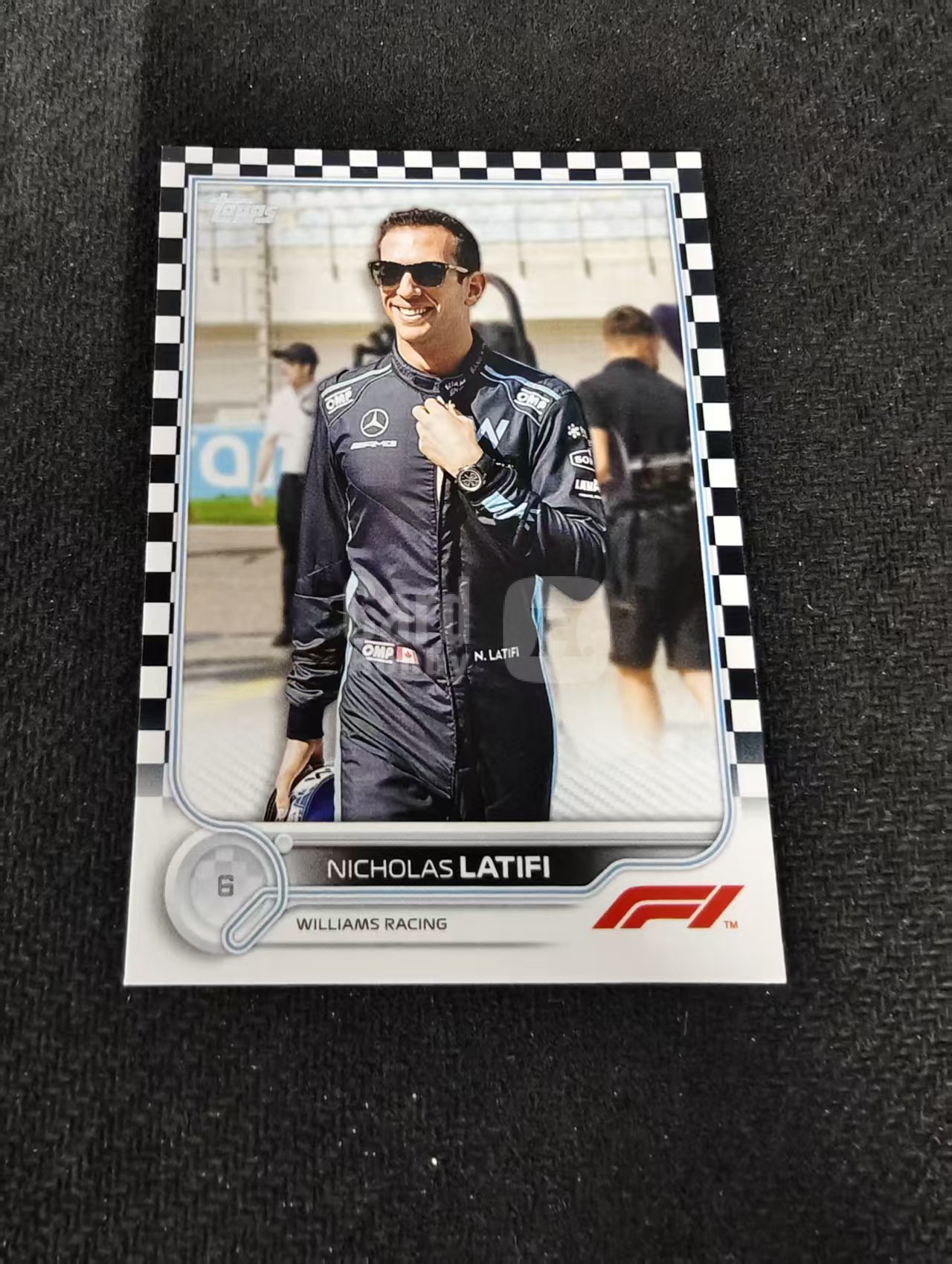 2022 Topps Chrome F1 Nicholas Latifi 尼古拉斯 拉特非 威廉姆斯 黑白棋盘 划痕 边角瑕疵@53