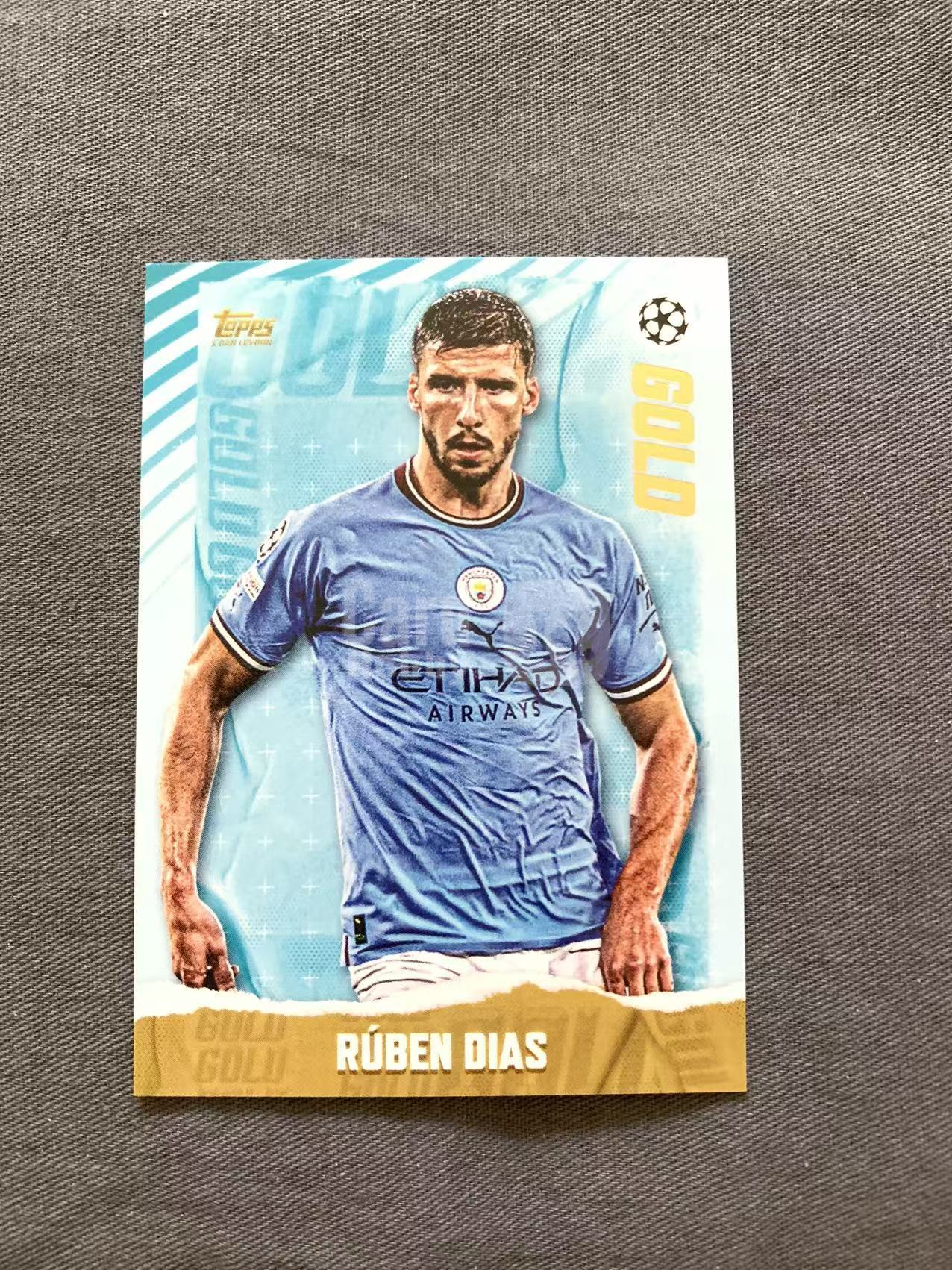 2023 Topps Gold Rúben Dias 欧战Gold系列 葡萄牙 曼城 后卫 鲁本 迪亚斯 base 收藏必备 卡品如图 柒仟