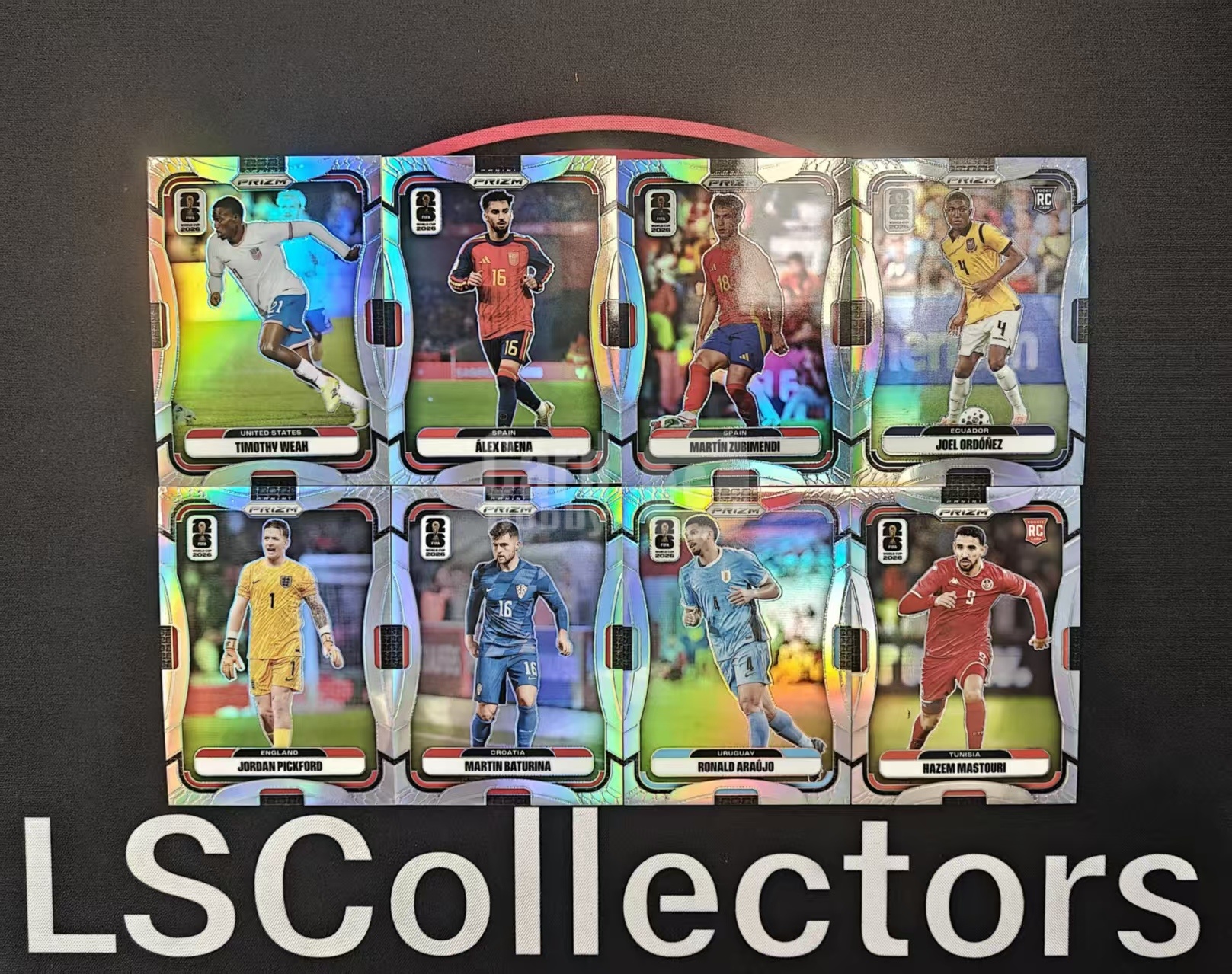 2026 Panini Prizm Fifa World Cup Alex Baena 【兰生卡藏】巴埃纳 阿劳霍 奥多涅斯 苏比门迪 维阿 皮克福德 等 马斯图里 新秀 Base 银折射 Lot 汪