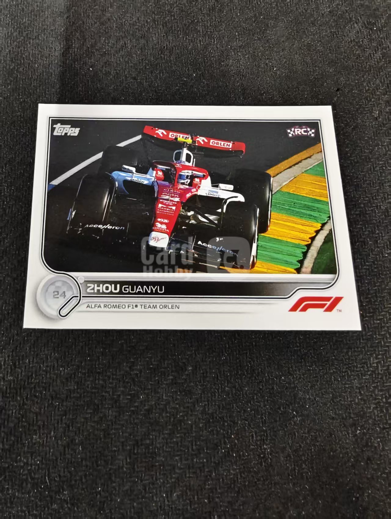 2022 Topps Chrome F1 Guanyu Zhou RC 周冠宇 新秀 阿尔法罗密欧 划痕 边角瑕疵 @67