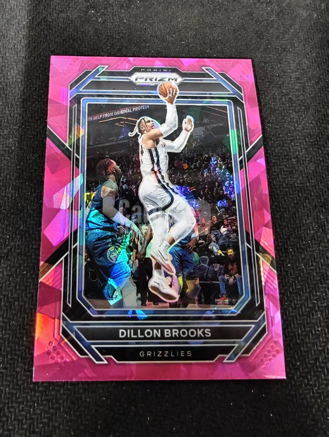 2022-23 Panini Prizm Dillon Brooks 狄龙 布鲁克斯 灰熊 粉碎冰 PZ 划痕 边角瑕疵 #205