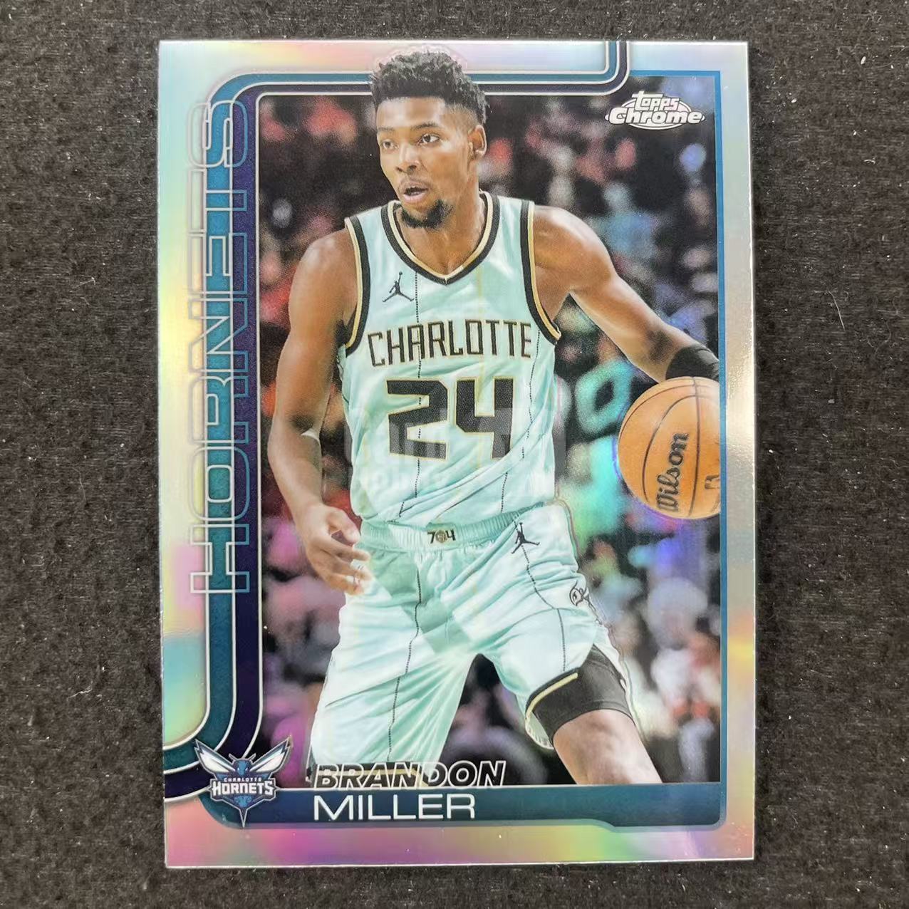 【小旋风拍卖】2025-26 Topps Chrome Brandon Miller 布兰登 米勒 黄蜂 银折 收藏必备