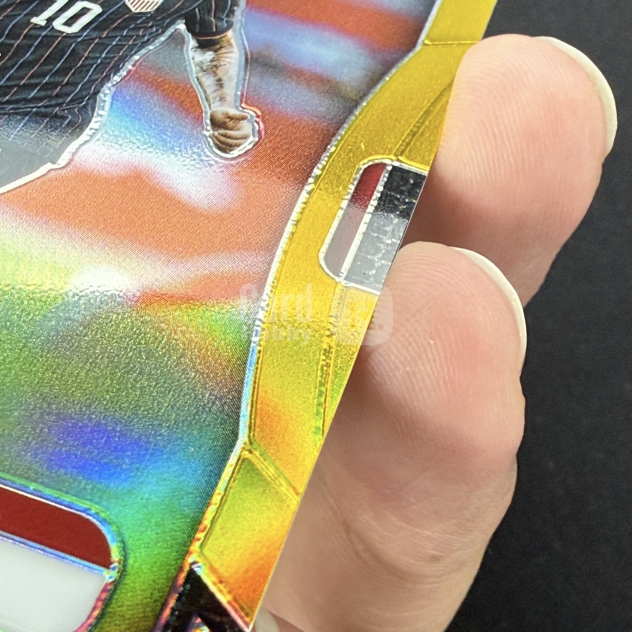 2026 Panini World Cup Prizm 世界杯PZ Christian Pulisic 美国队长 普利西奇 普利希奇 正金折 Gold 1/10编 首编低编 多特蒙德切尔西AC米兰 微痕边角微白 洛北拍卖 HYTQ