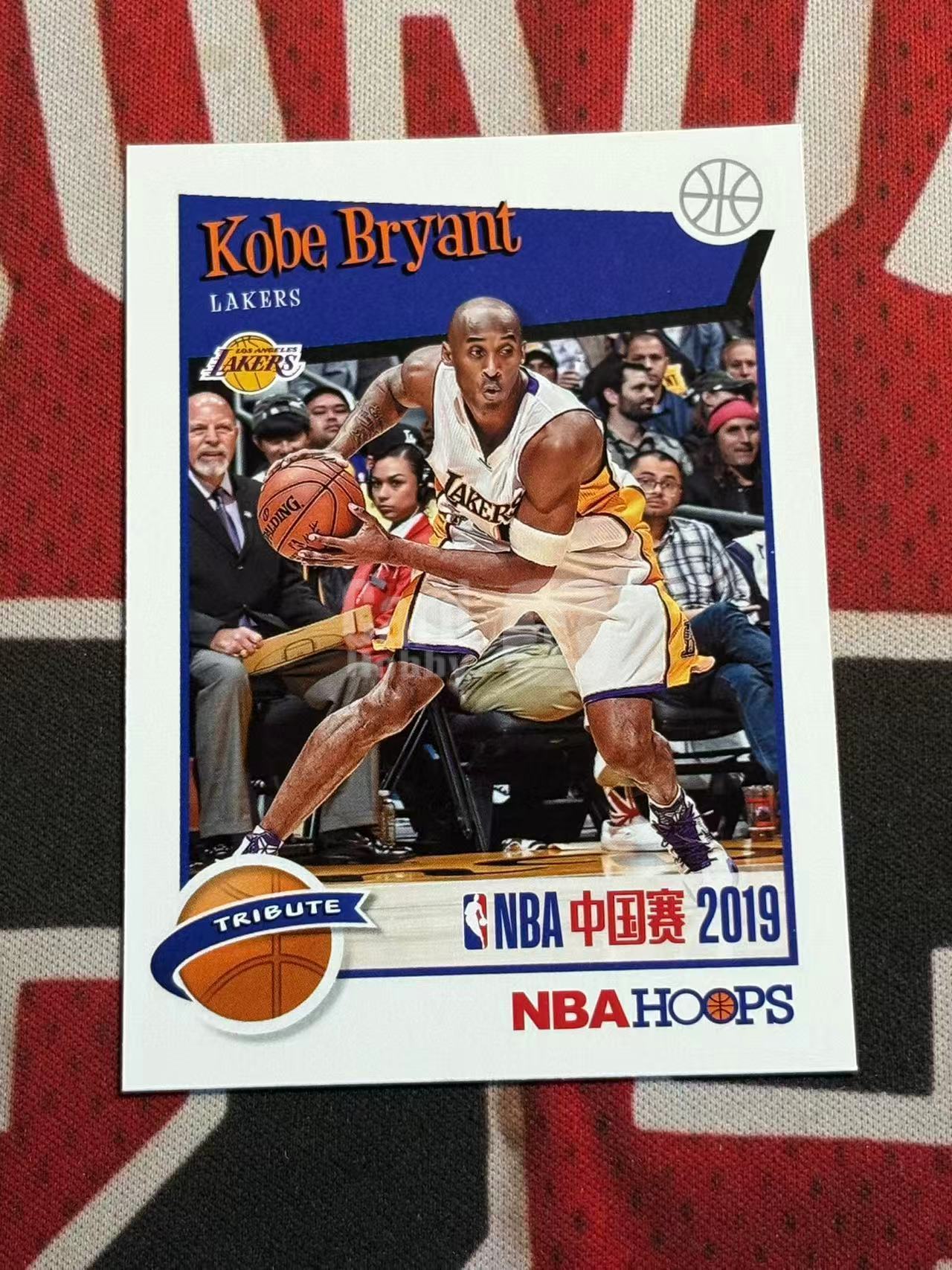 2019-20 Panini HOOPS Kobe Bryant 湖人名宿 8/24 黑曼巴 小飞侠 科比布莱恩特 NBA中国赛选图经典老特卡 经典动作选图 专收凑套必备【烂臭嘴拍卖】