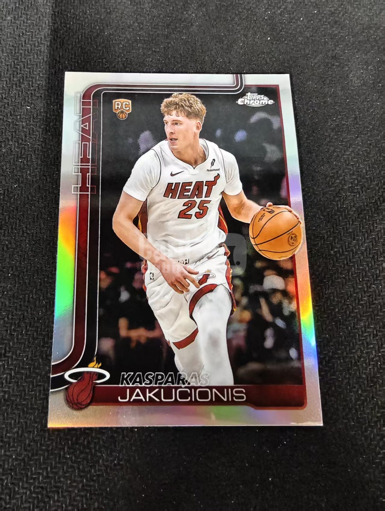 2026 Topps Chrome Update TCU 热火 Kasparas Jakucionis 卡斯帕拉斯 亚库契奥尼斯 新秀RC 银折 瑕疵如图