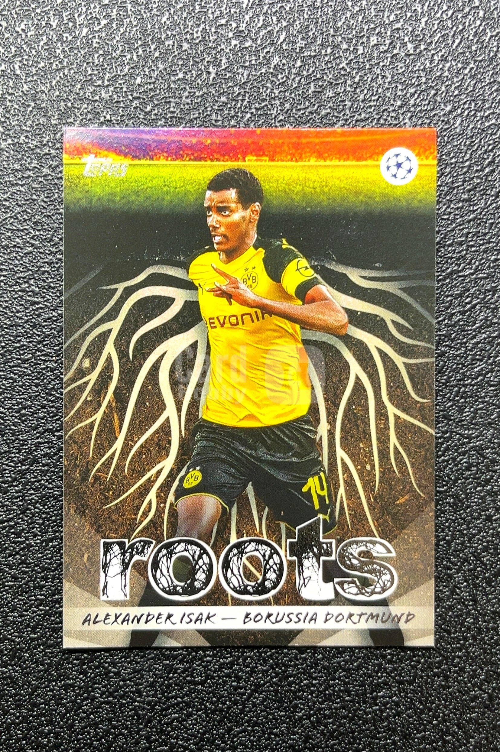 【岛屿拍卖】2026 Topps Roots Roots 根源特卡 Alexander Isak 亚历山大·伊萨克 卡品如图 高价值 #RT-3 Borussia Dortmund 0015#415