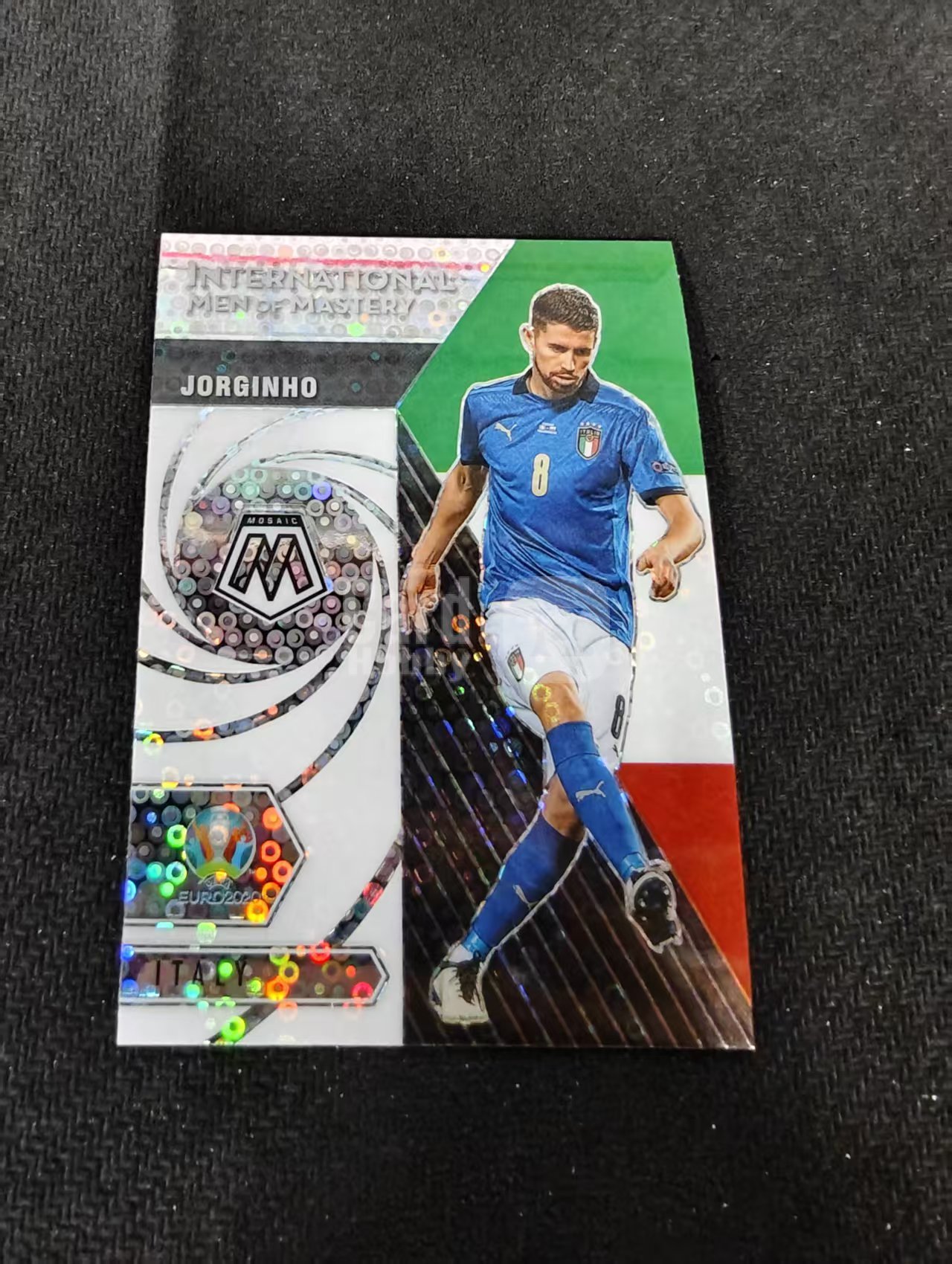 【可合并,不累计】 2021 Panini Mosaic Jorginho 马赛克 欧洲杯 意大利 若日尼奥 特卡 欧洲杯 泡泡折 划痕 边角瑕疵 #11