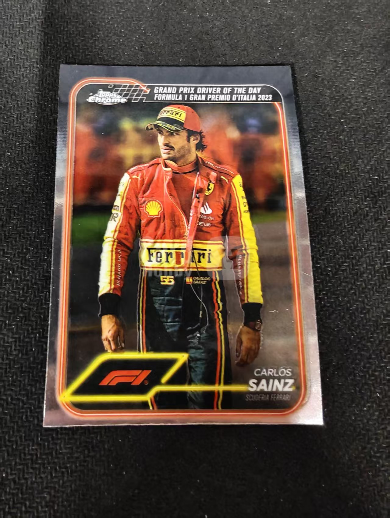 2024 Topps Chrome Carlos Sainz 卡洛斯 赛恩斯 法拉利车队 F1 划痕 边角瑕疵 #172