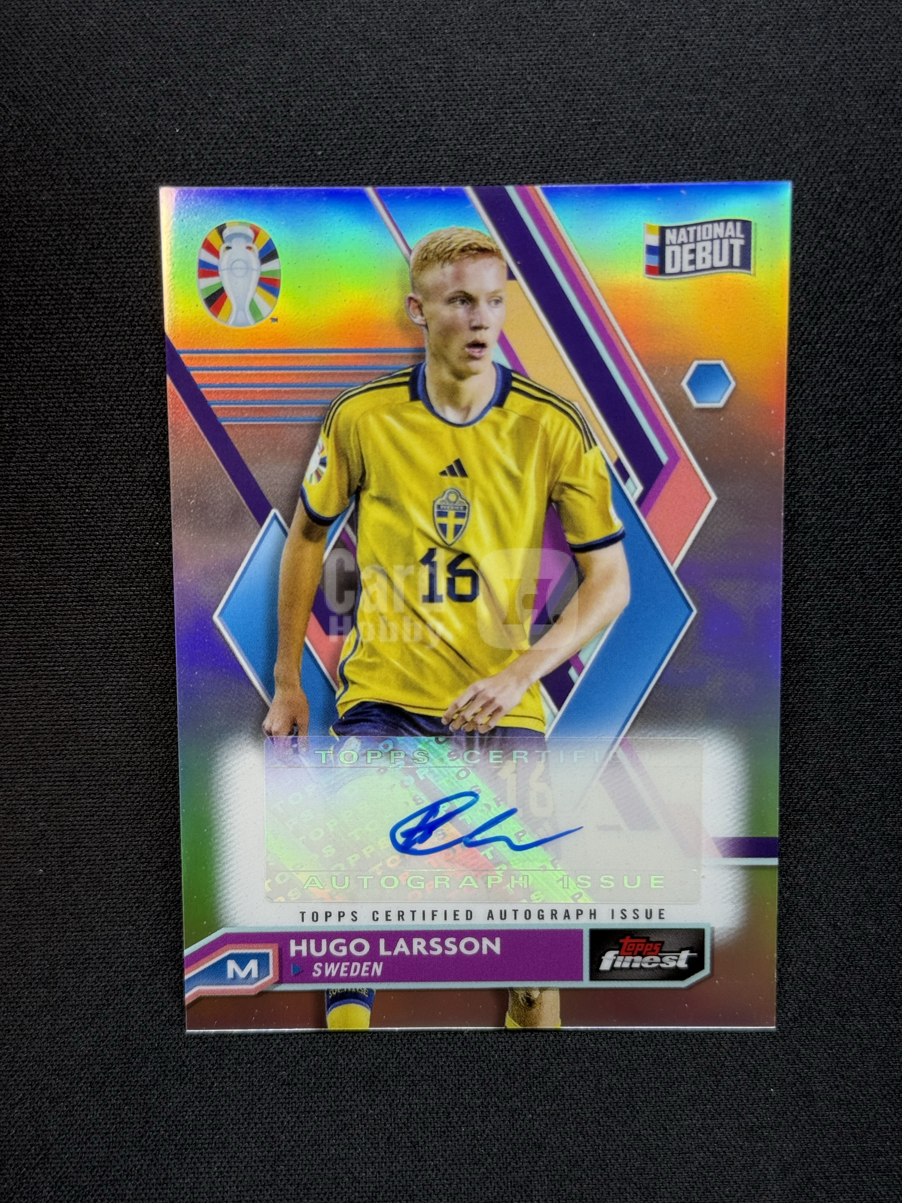 2023 Topps Finest Hugo Larsson RC 【小贝代拍】欧洲杯 Finest 瑞典 拉尔森 首秀 银折 签字 瑕疵如图 拍前看描述 H MFC