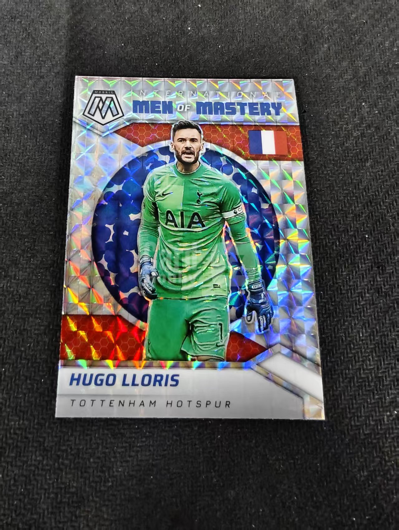 2021-22 Panini Mosaic Hugo Lloris 洛里 法国 热刺 英超 特卡 马赛克折 划痕 边角瑕疵 #36