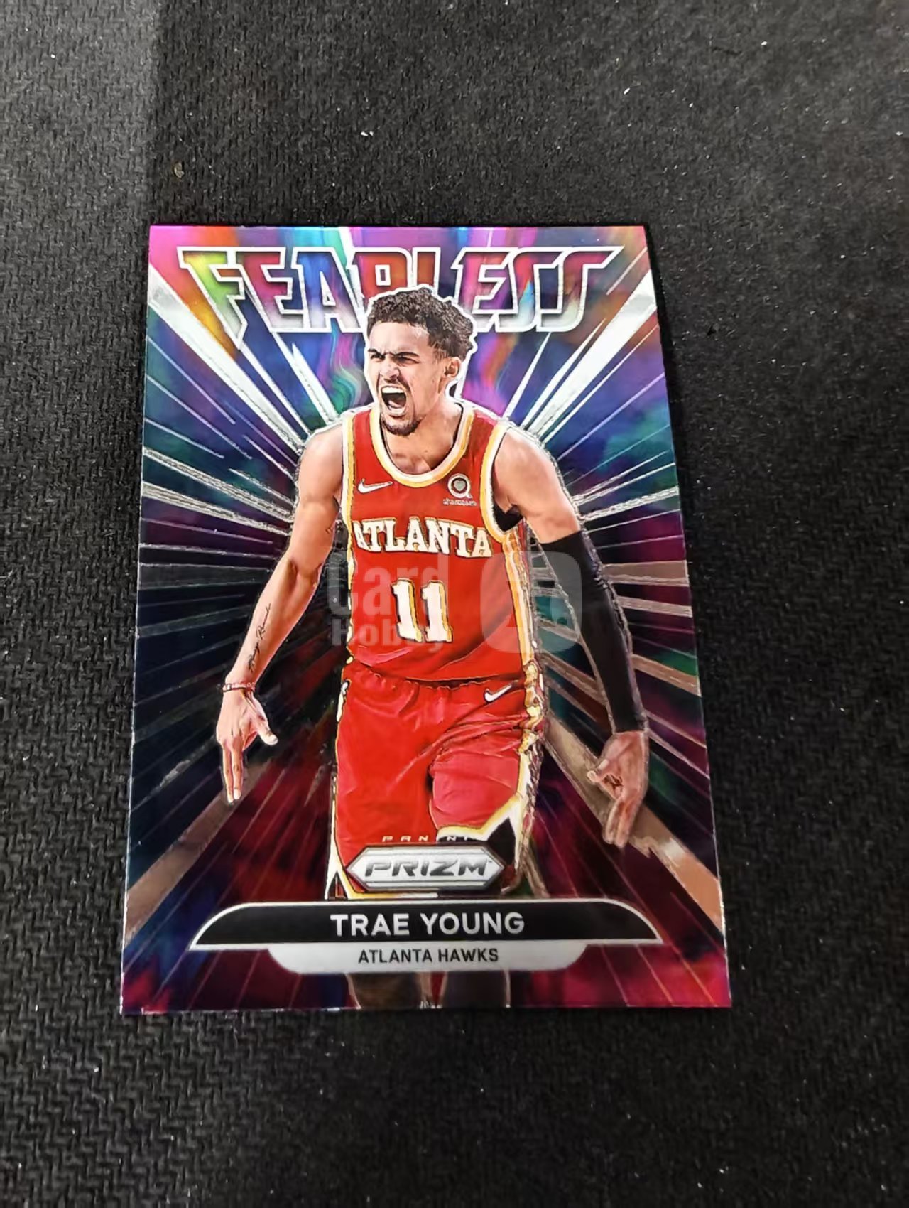 【可合并,不累计】2021-22 Panini Prizm Trae Young 特雷杨 老鹰 PZ Fearless 无畏特卡 不保卡品 介意勿拍 #20
