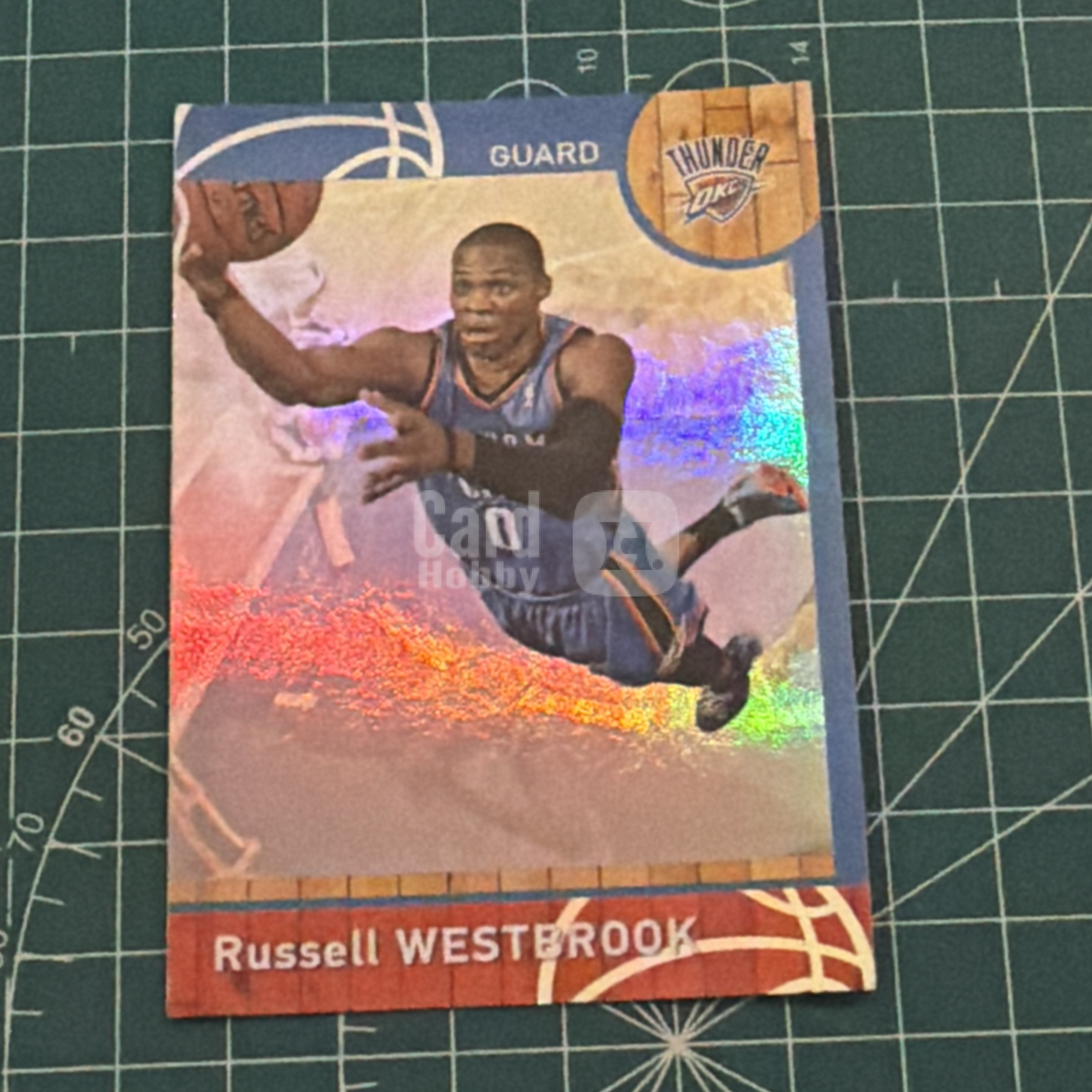 2013-14 Panini Americana Russell Westbrook S.p.a. 拉塞尔威斯布鲁克 威少 雷霆队 银折 折射特卡 精美选图 多年老卡 绝版卡 稀有大比例 折痕