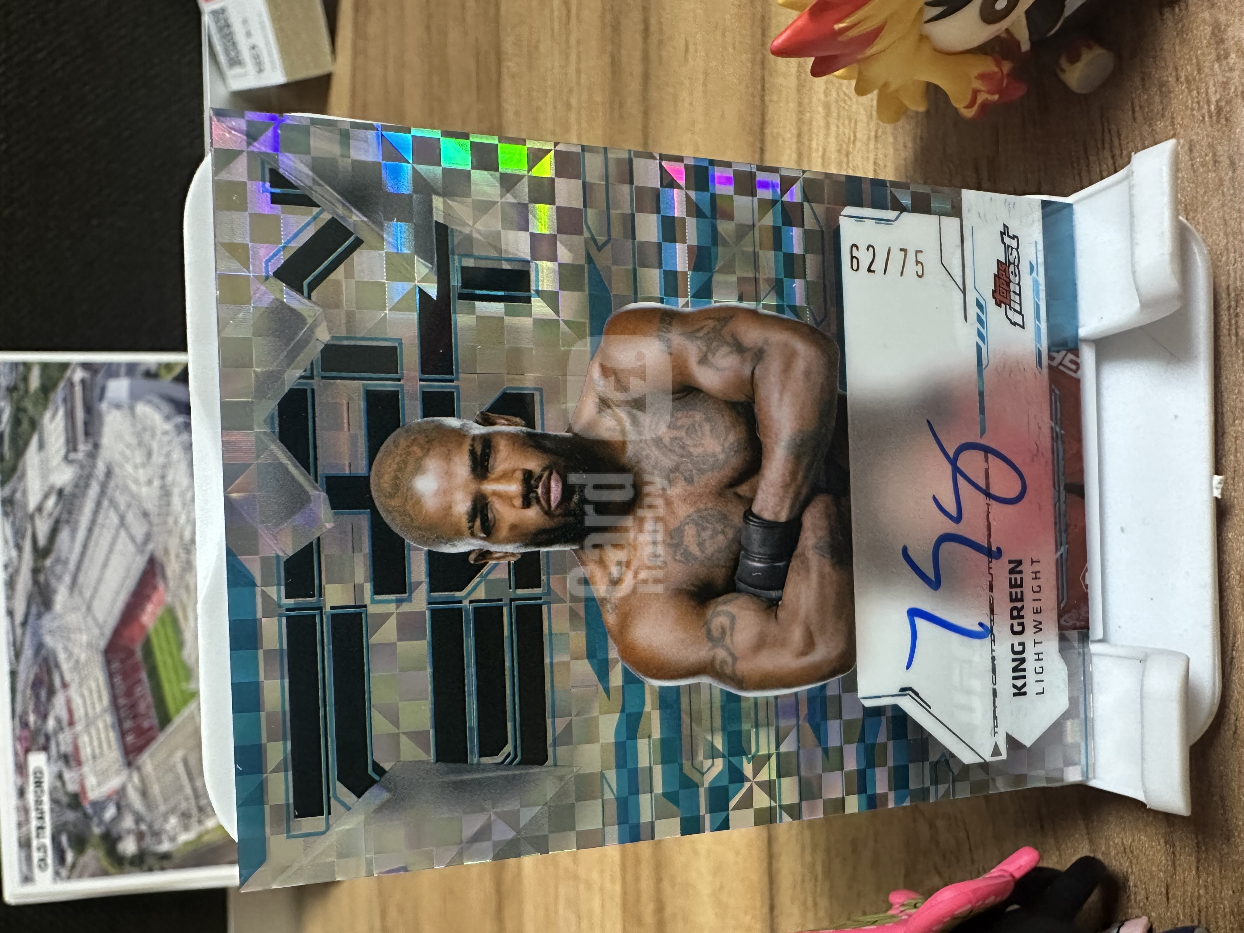 2025 Topps Finest KING GREEN UFC 金・格林 国王 卡签 Finest Autograph 75编 蓝格子折
