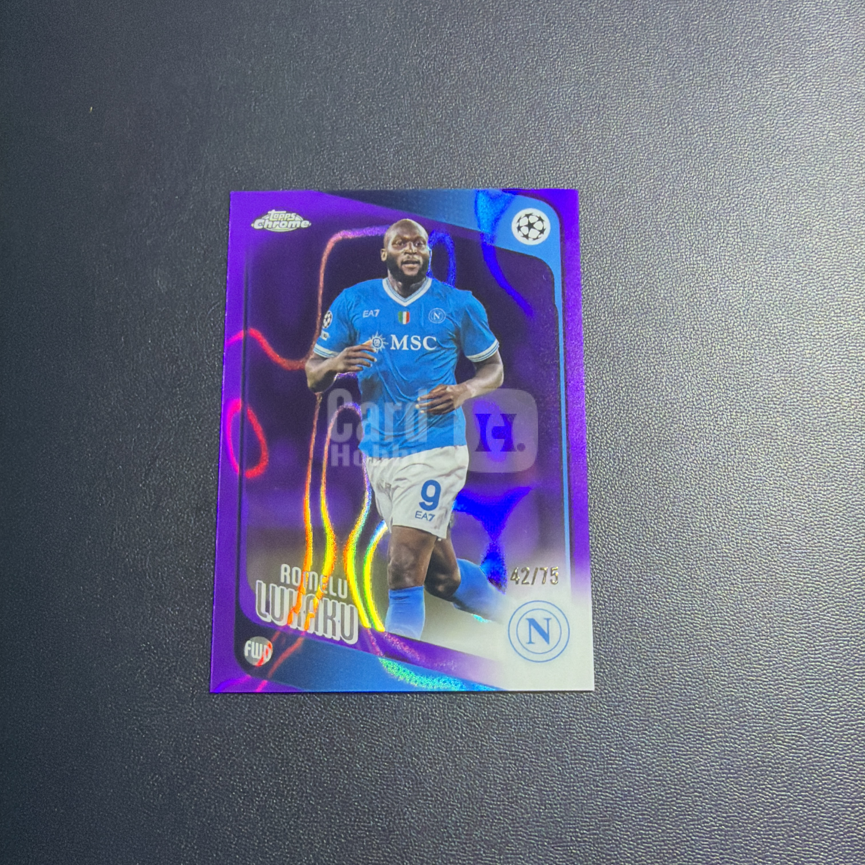 【小牛代拍】2025-26 Topps Chrome 欧战 欧冠TC Romelu Lukaku 卢卡库 小魔兽 那不勒斯 比利时 国米 曼联 42/75编 紫熔岩折 折射 卡品如图(臧总)