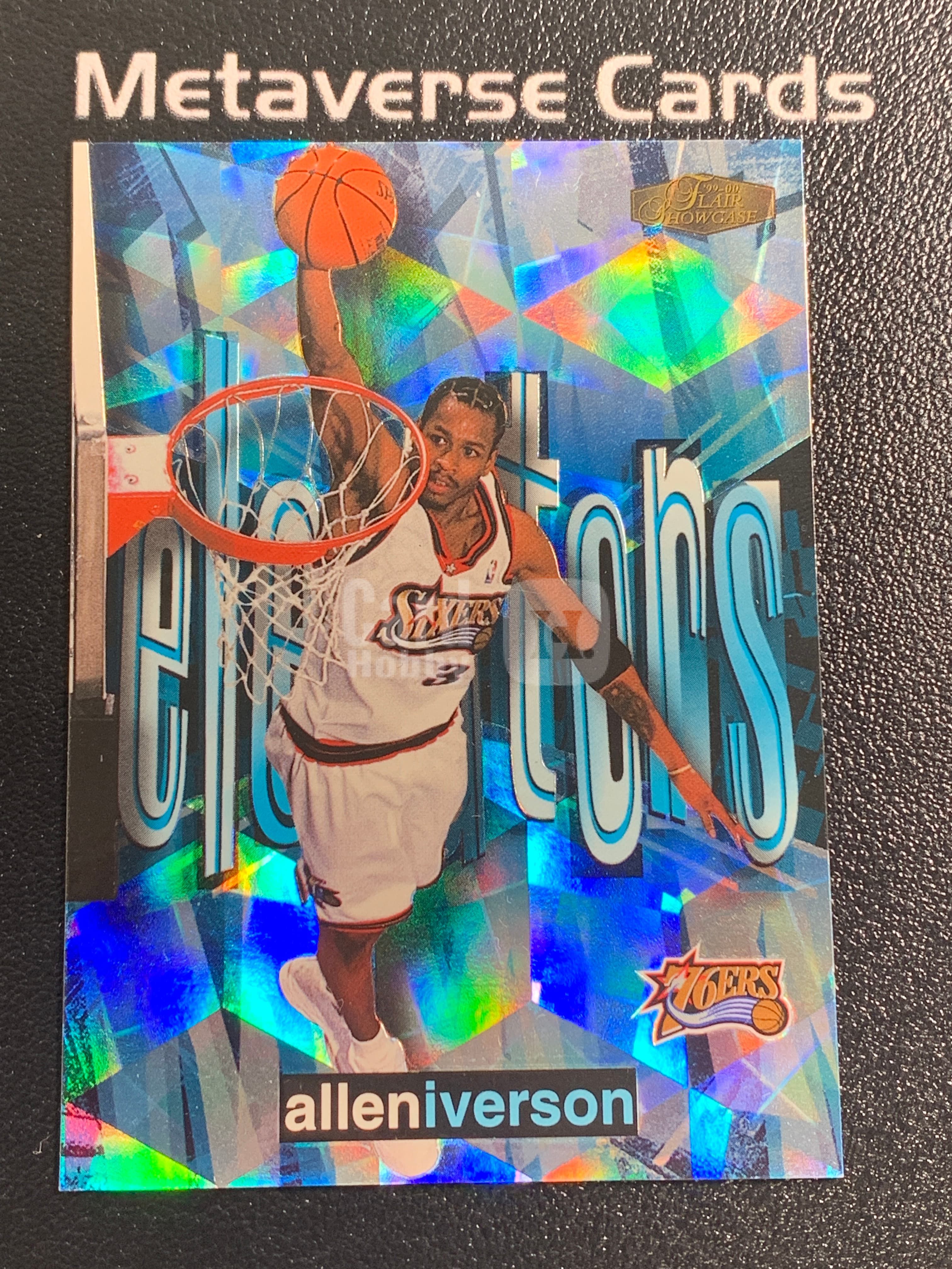【元宇宙拍卖】张张总223：1999-00 Fleer Flair Showcase Allen Iverson 费城76人 阿伦 艾弗森 Elevators 特卡 老特 碎冰折 折射 经典老卡 瑕疵如图 收藏必备