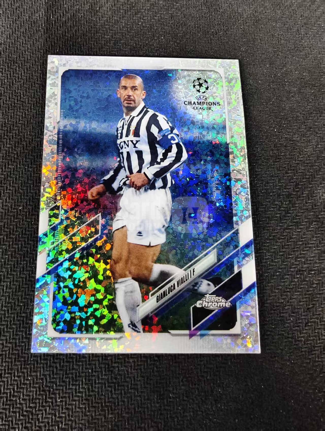 【可合并,不累计】2021 Topps Chrome gianluca vialli 詹卢卡 维亚利 尤文图斯 欧冠 碎花折 碎点折 划痕 边角瑕疵 #52