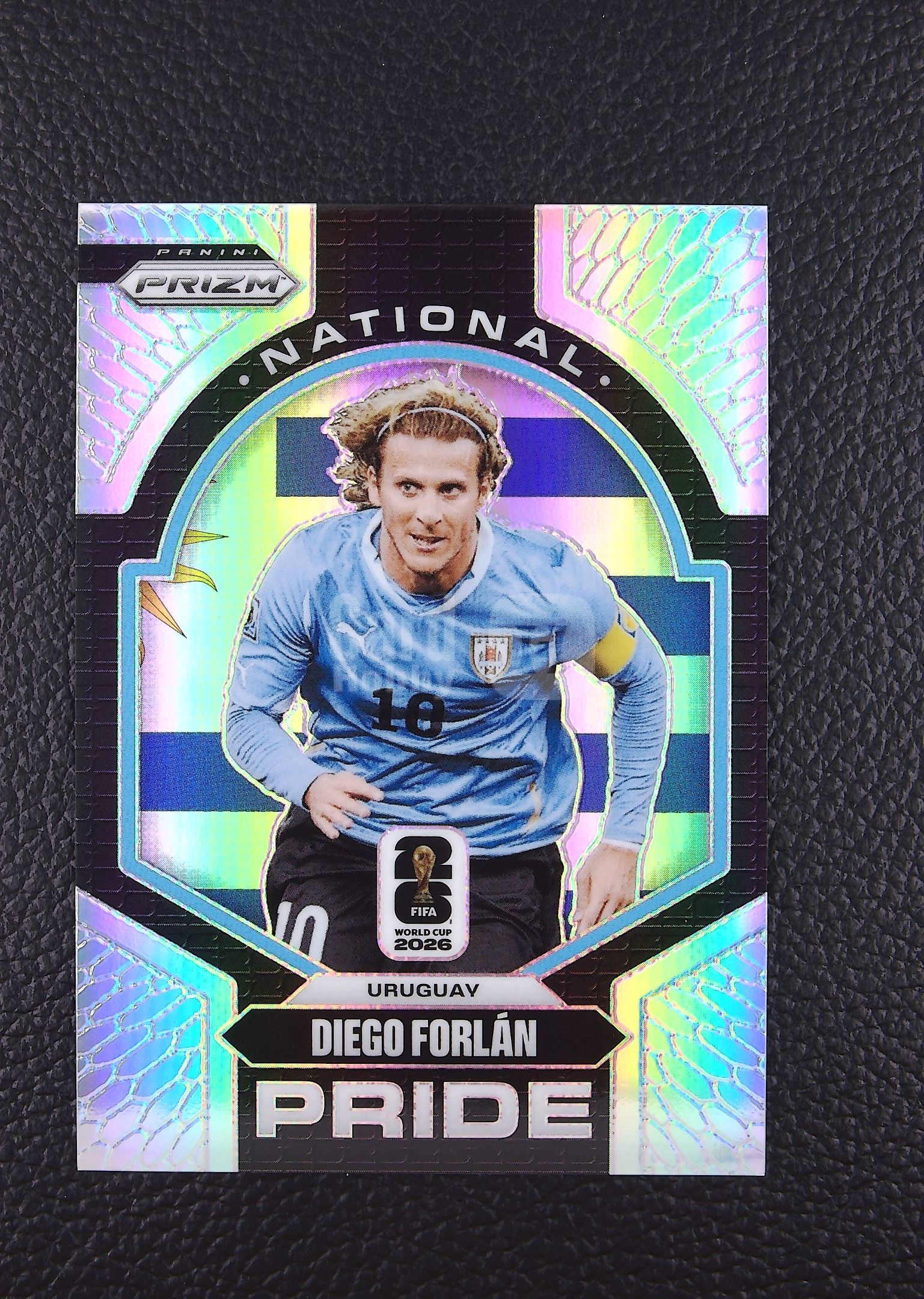 【鲨鱼代卖】 2026 Panini Prizm Diego Forlan 国家骄傲 迭戈 弗兰 乌拉圭 pride 特卡 世界杯PZ 银折 默认微瑕 SY3247