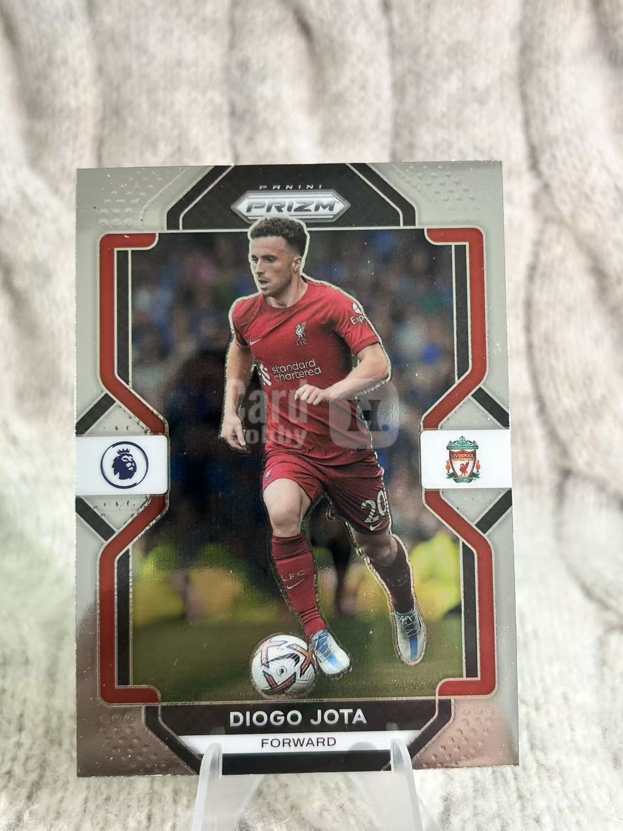 2022-23 Panini Prizm Diogo Jota 迪奥戈・若塔,若塔,效力利物浦,随队拿下欧冠、联赛杯冠军,门前跑位灵动,终结效率出色