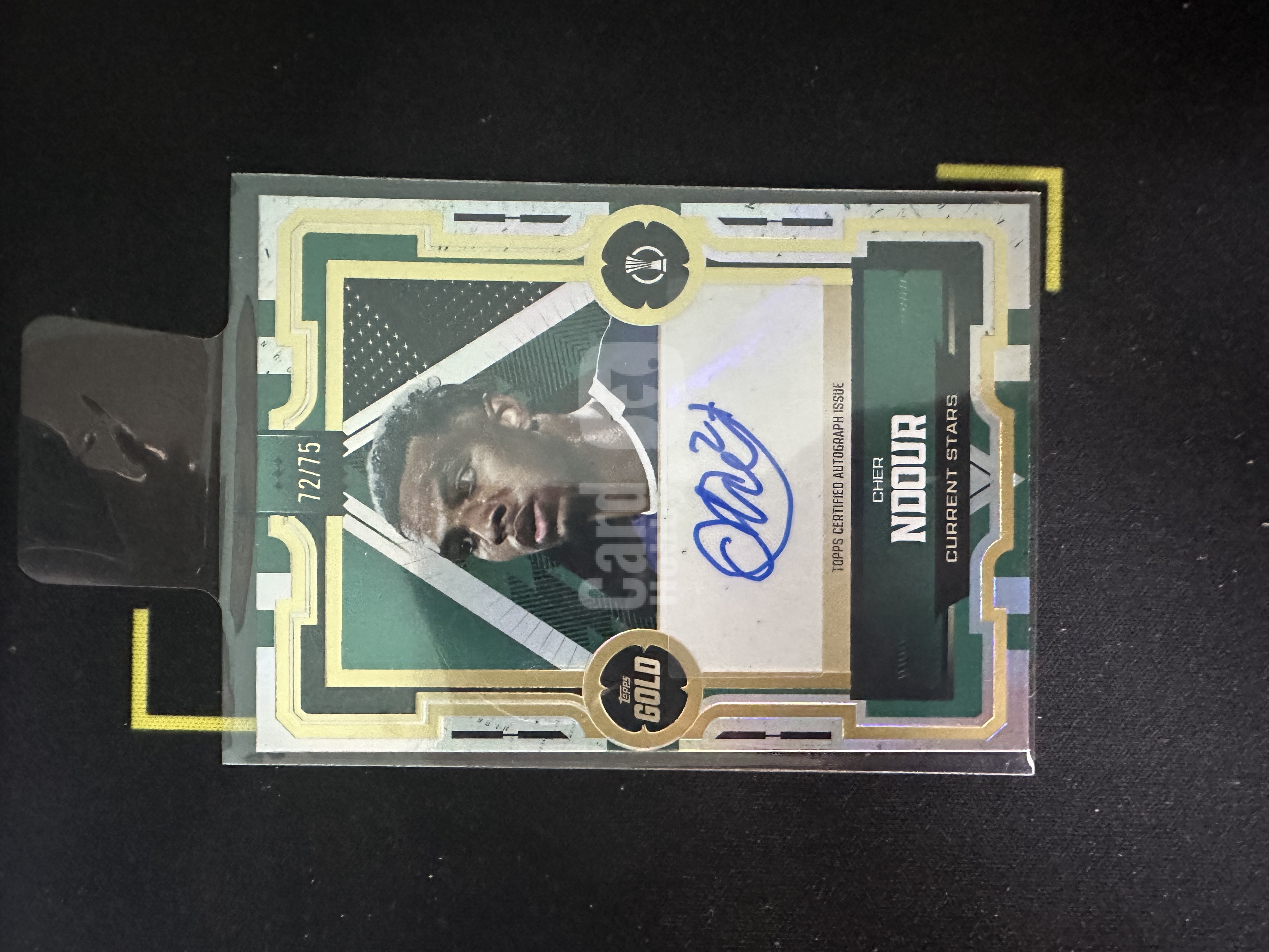 2026 Topps UEFA Club Competitions Cher Ndour 【风】英超系列 谢尔.恩杜尔 意甲佛罗伦萨 金折签字 72/75编