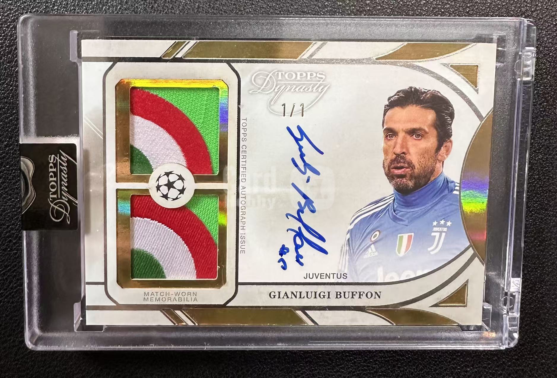 2025 Topps Dynasty Gianluigi Buffon 欧冠 王朝 尤文图斯 意大利 传奇门神 布冯 1/1编 金版 卡签 ...