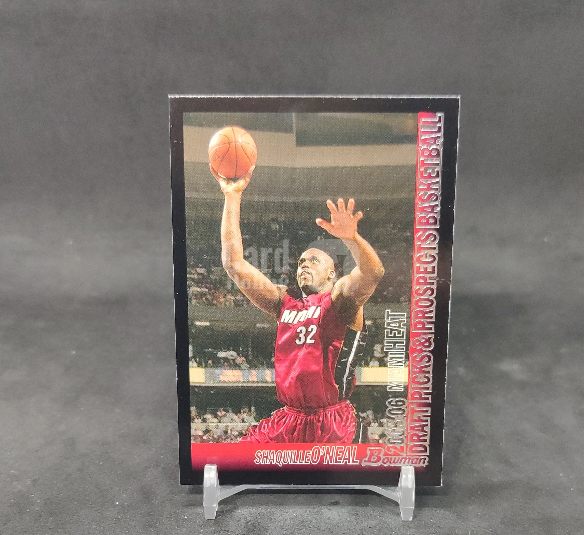 【DC拍卖】7.18 Shaquille O'Neal 沙奎尔奥尼尔 Bowman Draft Picks 热火红球衣 Base 普卡 背面生涯数据老球星卡 #50