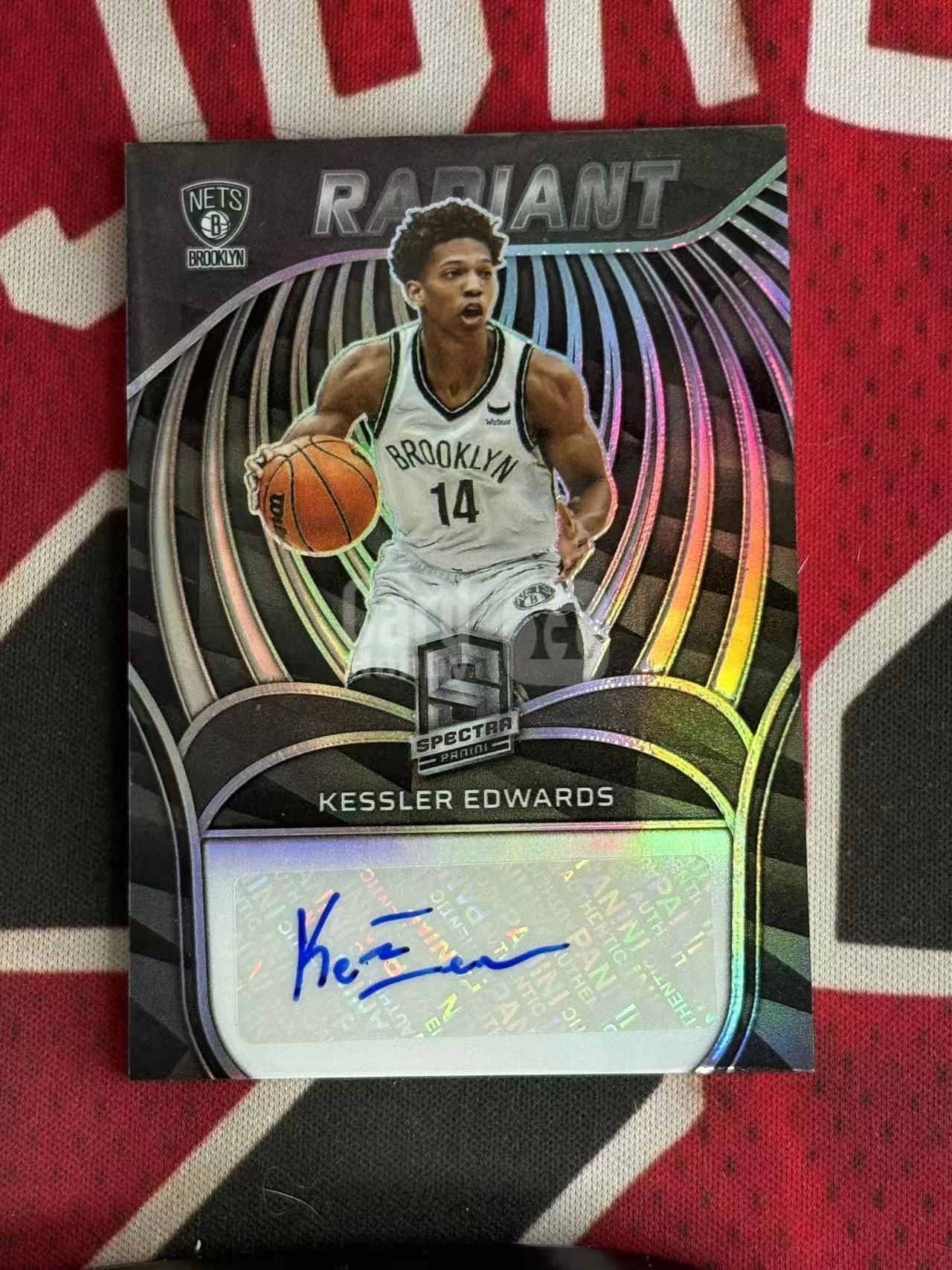 2021-22 PANINI SPECTRA Kessler Edwards 光谱系列 篮网 新秀RC 凯斯勒爱德华兹 99编 签字卡 RADIANT签 银折 折射 专收凑套必备【烂臭嘴拍卖】