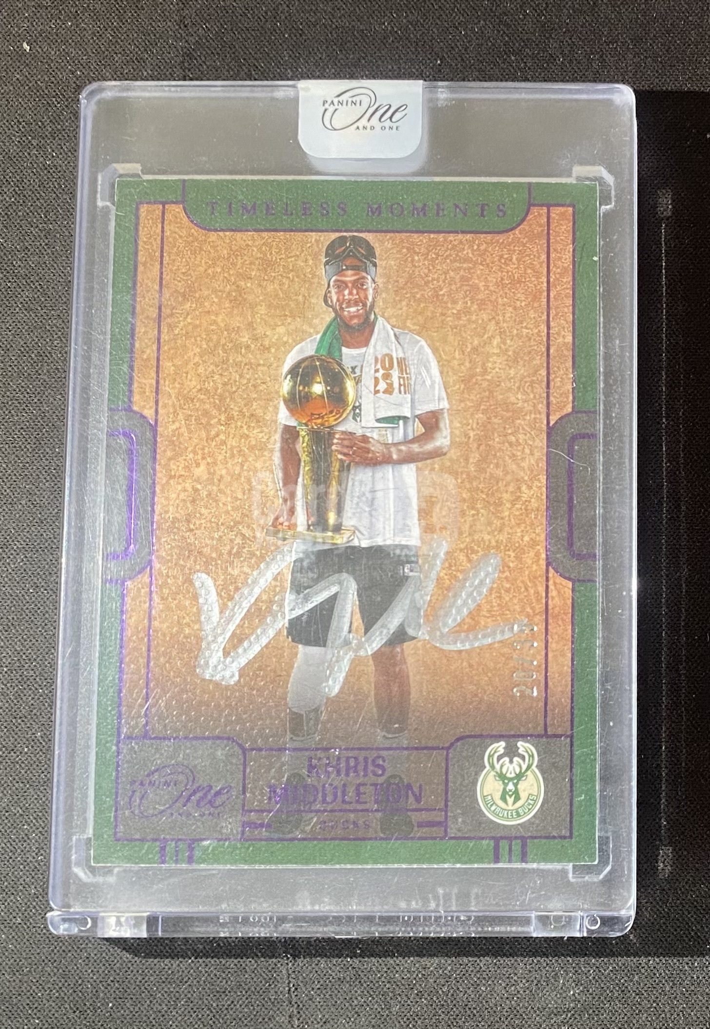 2022-23 Panini One and One Khris Middleton 【来拆波卡】雄鹿 克里斯 米德尔顿 OAO 时刻 捧杯 签字 卡签 紫平行 35编 原封砖 lf
