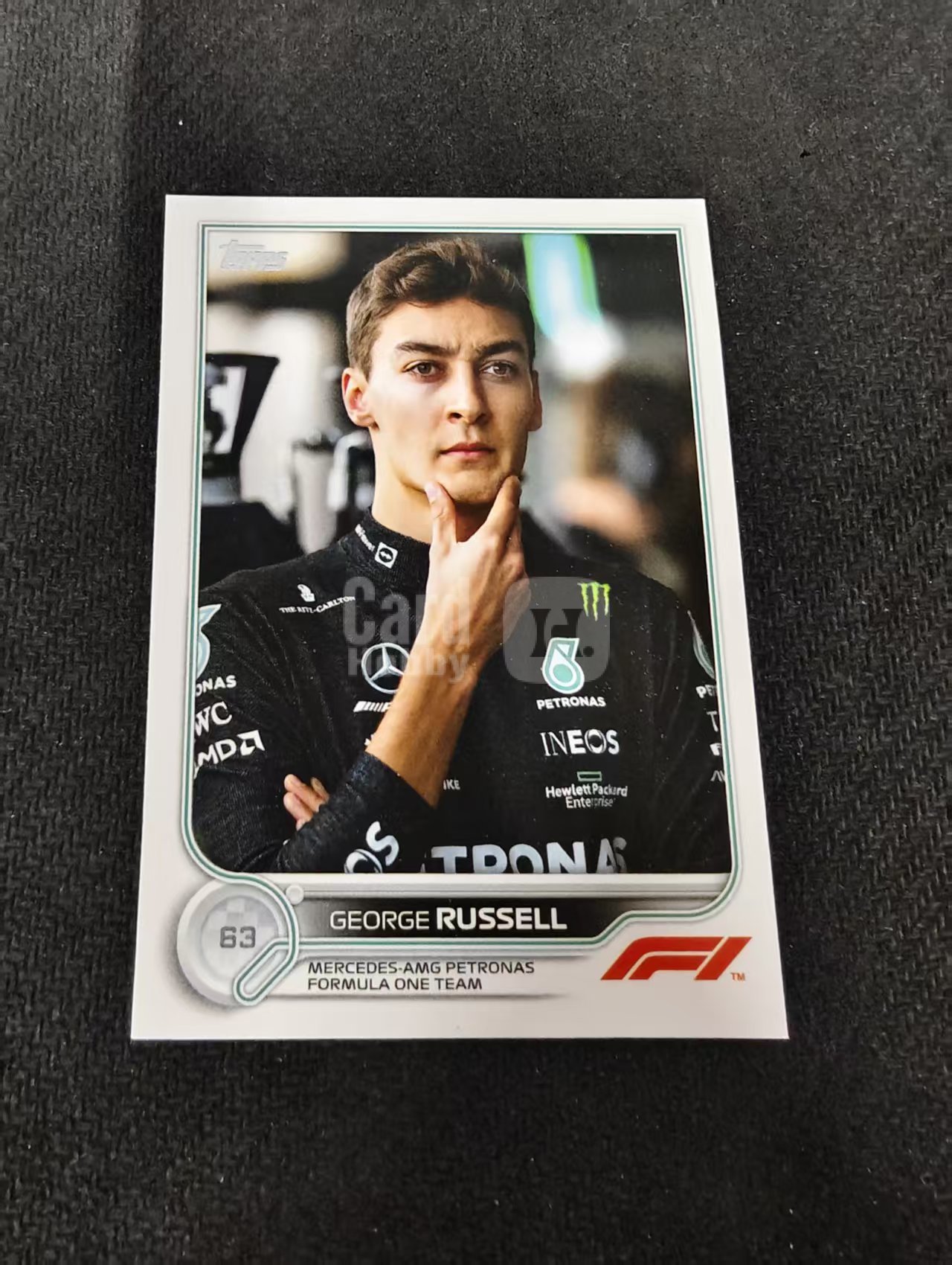 2022 Topps Chrome F1 George Russell 乔治 拉塞尔 梅奔 划痕 边角瑕疵@18