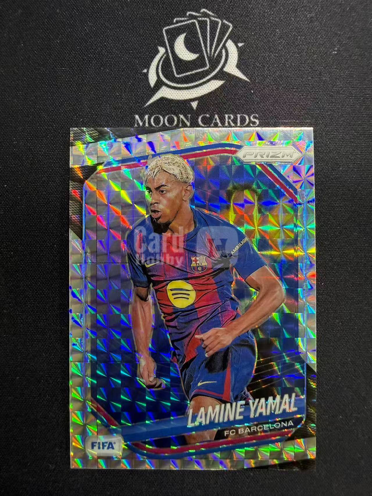 【梦卡拍卖】 2025-26 Panini Prizm Lamine Yamal 拉明 亚马尔 巴塞罗那 PZ 折射 细节如图 #Ci# 三金喵姐