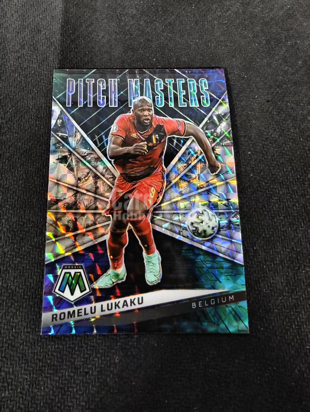 2021-22 Panini Mosaic Romelu Lukaku 马赛克 卢卡库 切尔西 马赛克折 世界杯 Pitch Masters 球场大师特卡 划痕 边角瑕疵#9