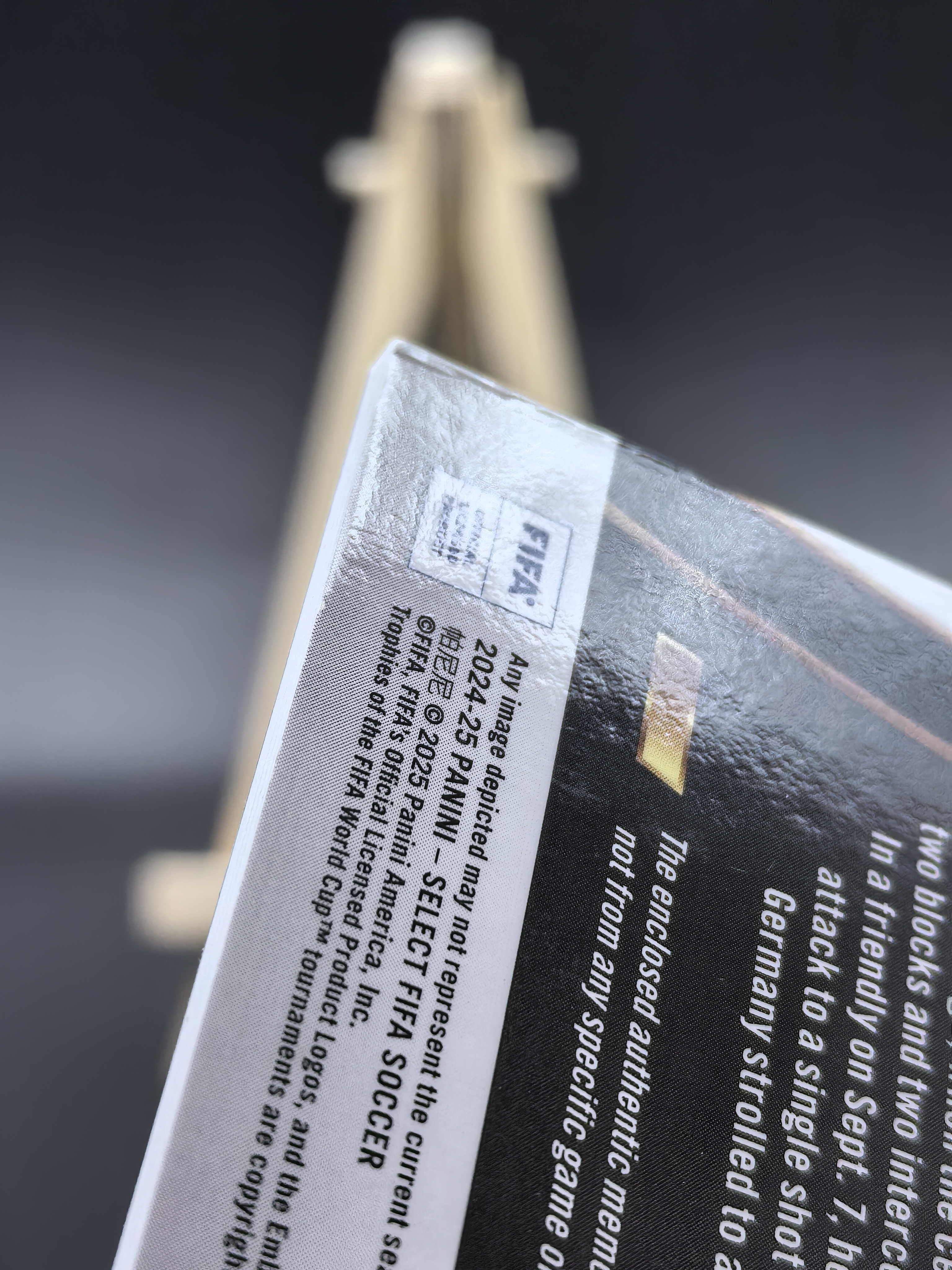 2024-25 Panini Select Jonathan Tah FIFA 德国 乔纳森 塔 小窗球衣物料切割 银折普折 卡品如图(生蚝哥)