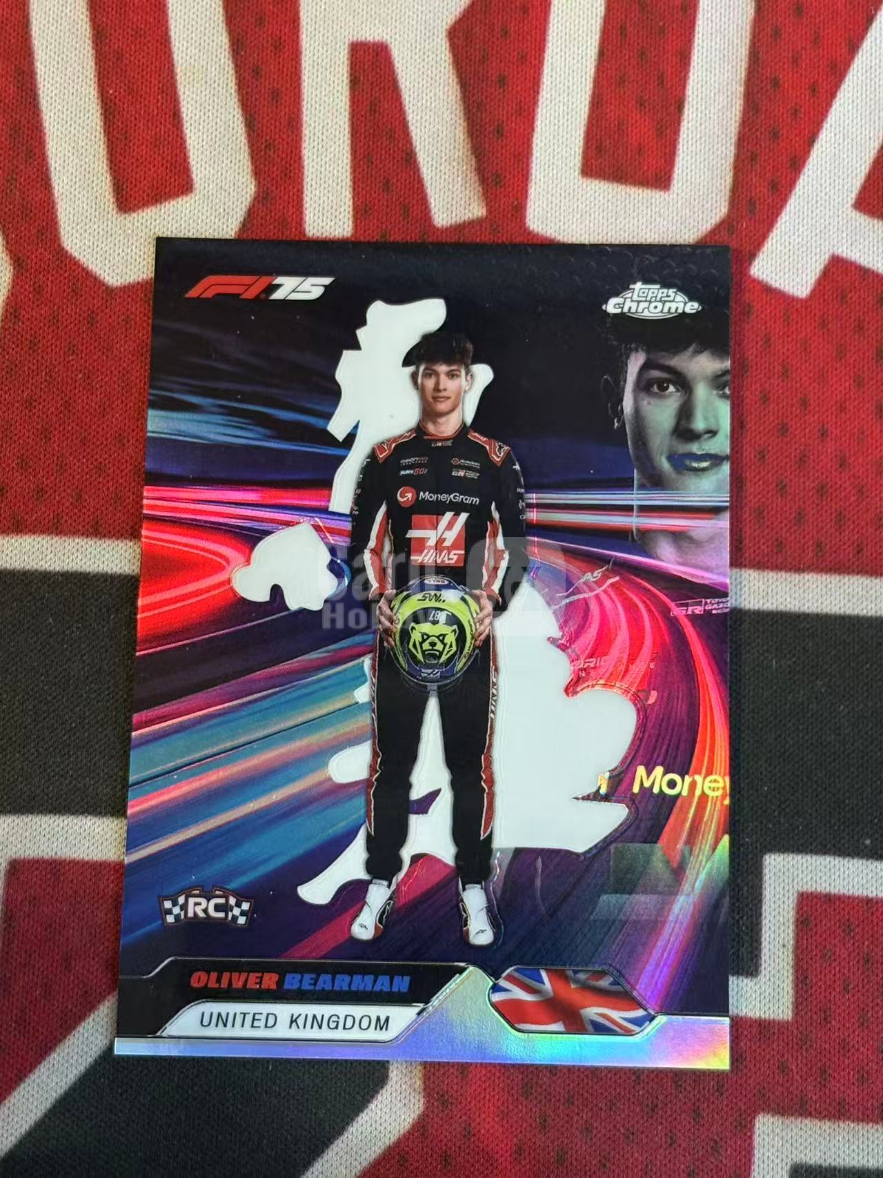 Oliver Bearman 奥利弗贝尔曼 2025 Topps Chrome F1 75周年 RC新秀 Neon Nations 霓虹国度特卡 大比例 SSP 哈斯车队 英国【烂臭嘴拍卖】