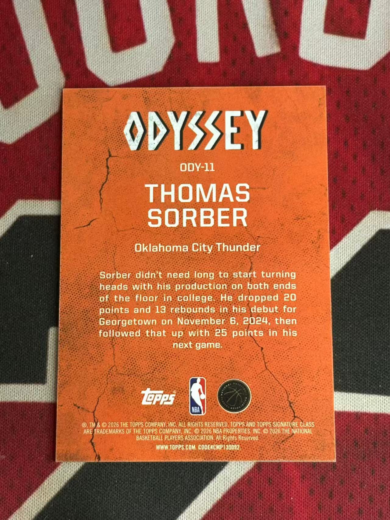 2025-26 TOPPS SIGNATURE CLASS THOMAS SORBER 雷霆 新秀RC 托马斯索伯 索博 ODYSSEY奥德赛 大比例SSP特卡 银折 折射【烂臭嘴拍卖】