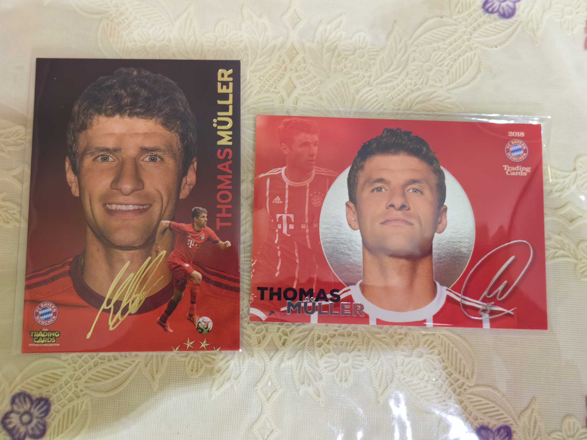 Panini 拜仁 队盒 Thomas Muller 托马斯·穆勒 印签 两张lot 二娃 德国国脚 传奇名宿 世界杯金靴 温哥华白浪 专收必备 通行卡品