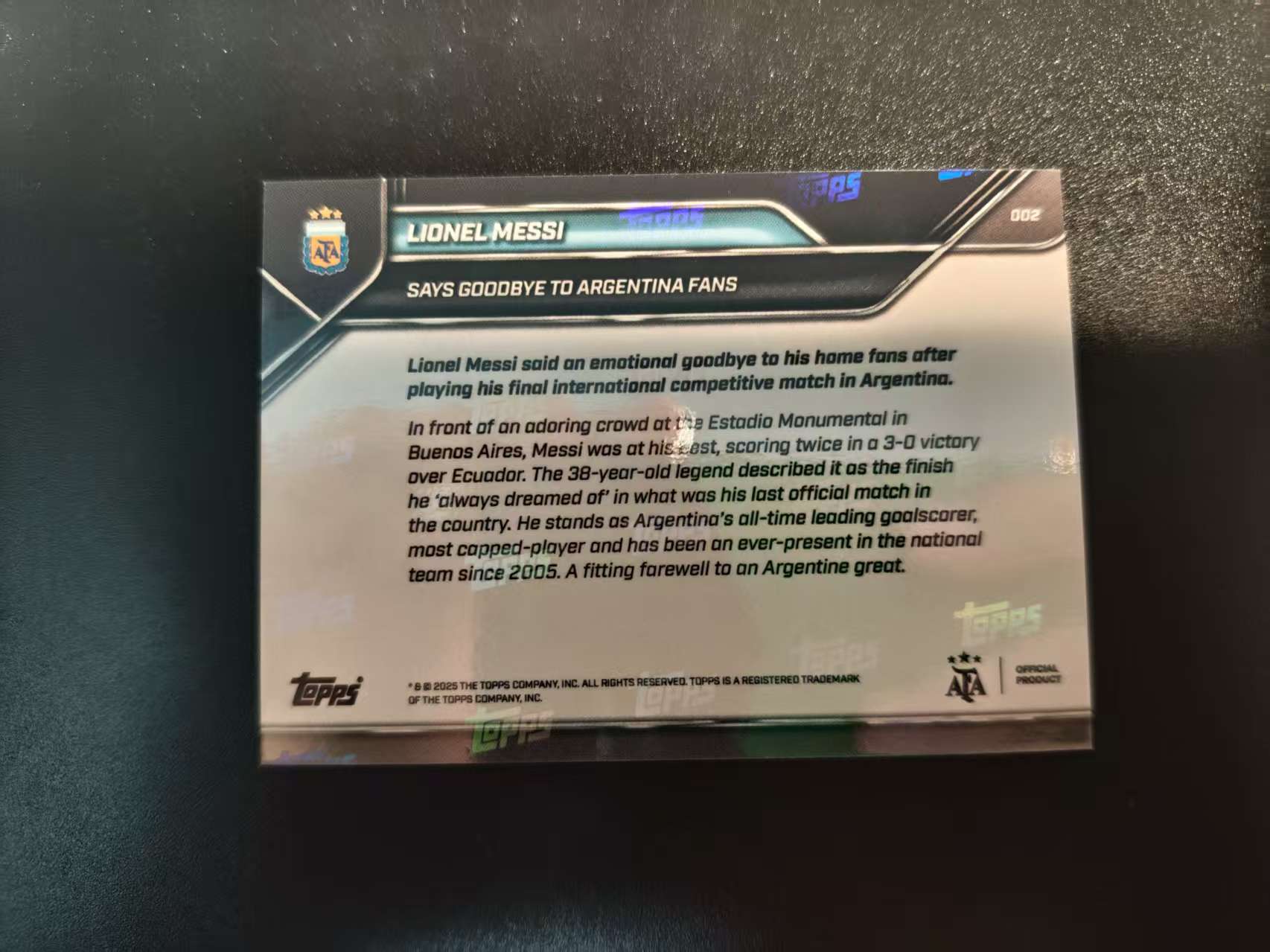 2025 Topps Topps Now Lionel Messi 【六六拍卖】梅西 阿根廷国家队最后一舞 告别国家队主场 第19张
