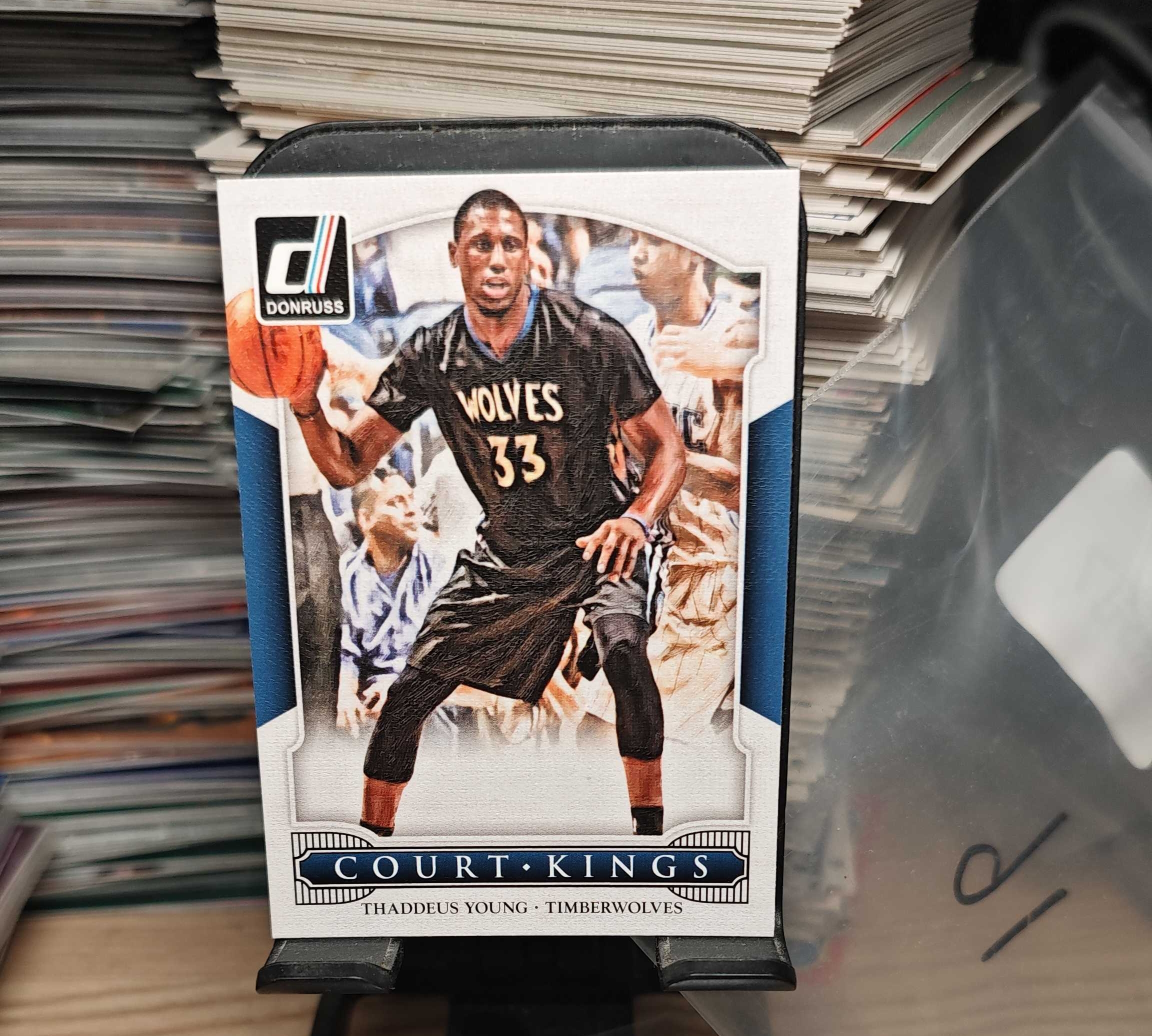 2014-15 Panini Donruss Thaddeus Young 赛迪斯杨，杜蕾斯油画特卡，实卡好看，专收必备，卡品瑕疵如图，铁手