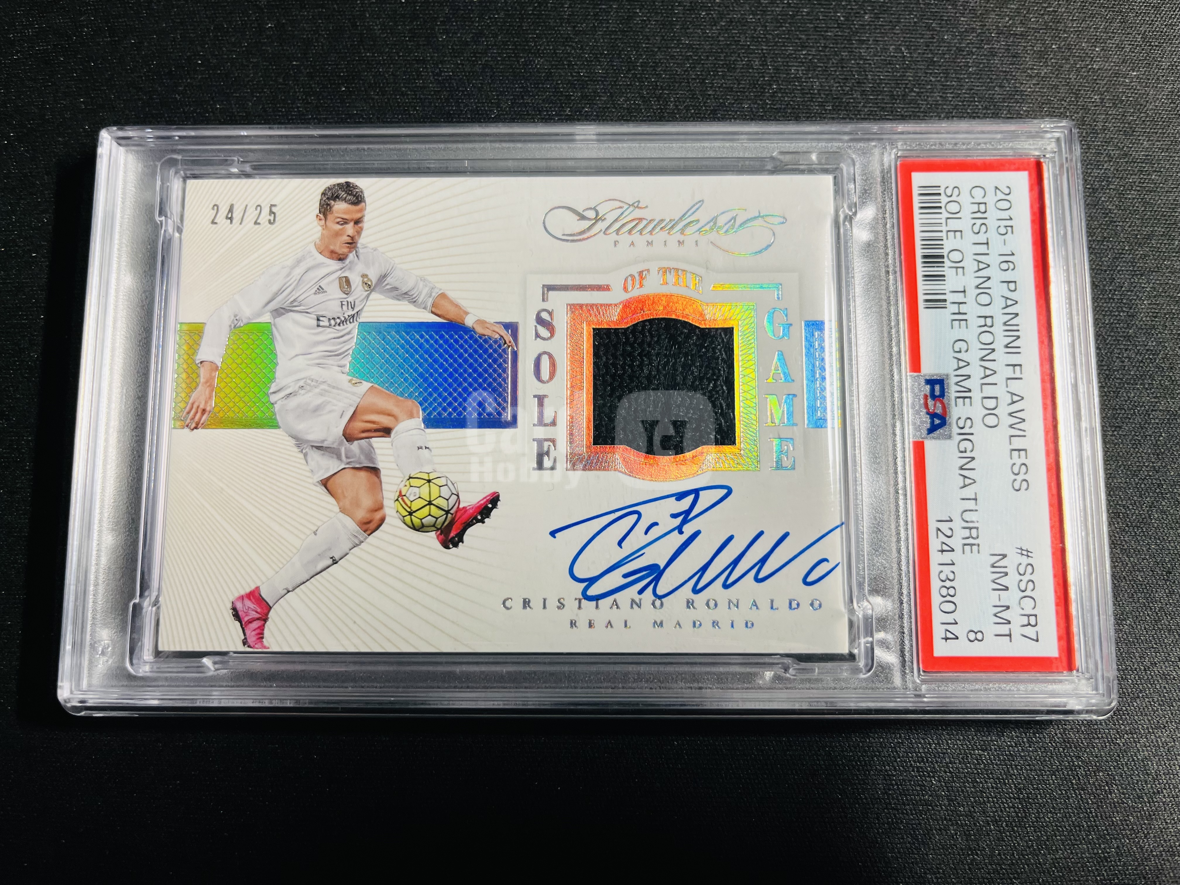 【古都代拍精品】2015-16 Panini Flawless 手提 元年 皇马 Cristiano Ronaldo C罗 克里斯蒂亚诺 罗纳尔多 25编 Sole of the Game 球鞋 卡签 签字 24/25 PSA8分 #夫子庙