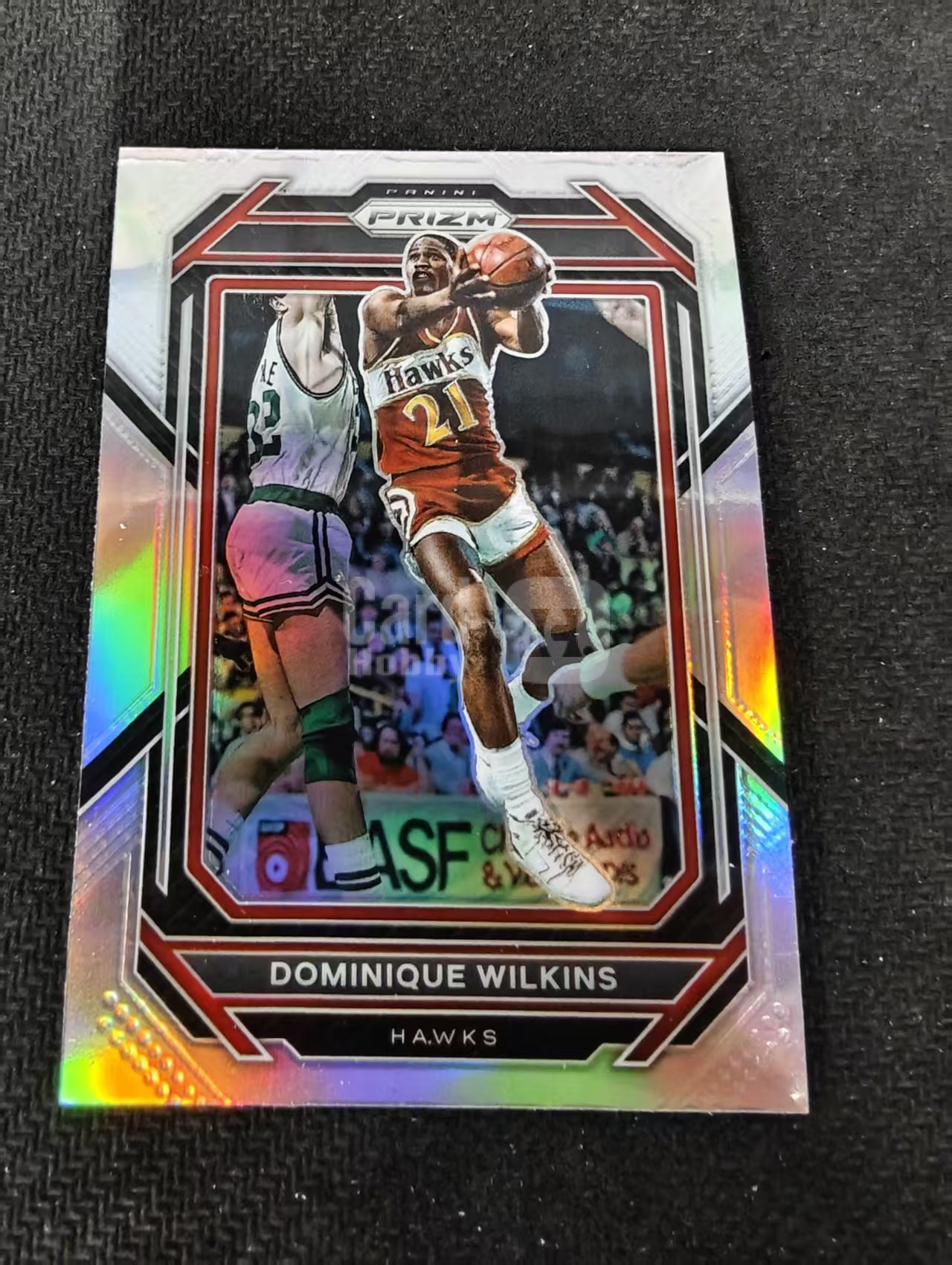 2022-23 Panini Prizm Dominique Wilkins 多米尼克 威尔金斯 老鹰 银折 PZ 划痕 边角瑕疵 #279