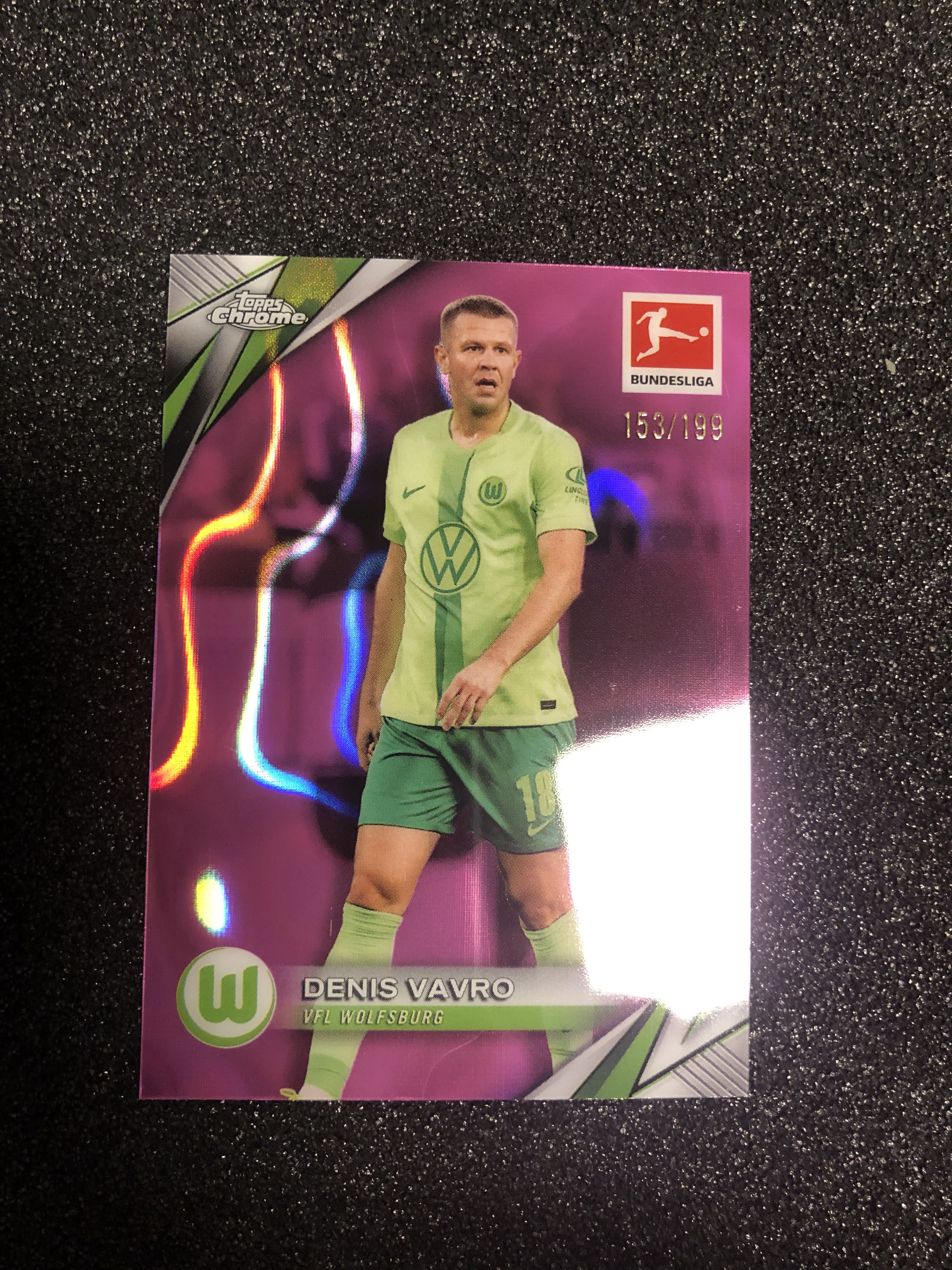 2024-25 Topps Chrome Denis Vavro 德甲tc 瓦夫罗 斯洛伐克 沃尔夫斯堡 199编 粉熔岩折 153/199 卡品如图 凑套收藏必
