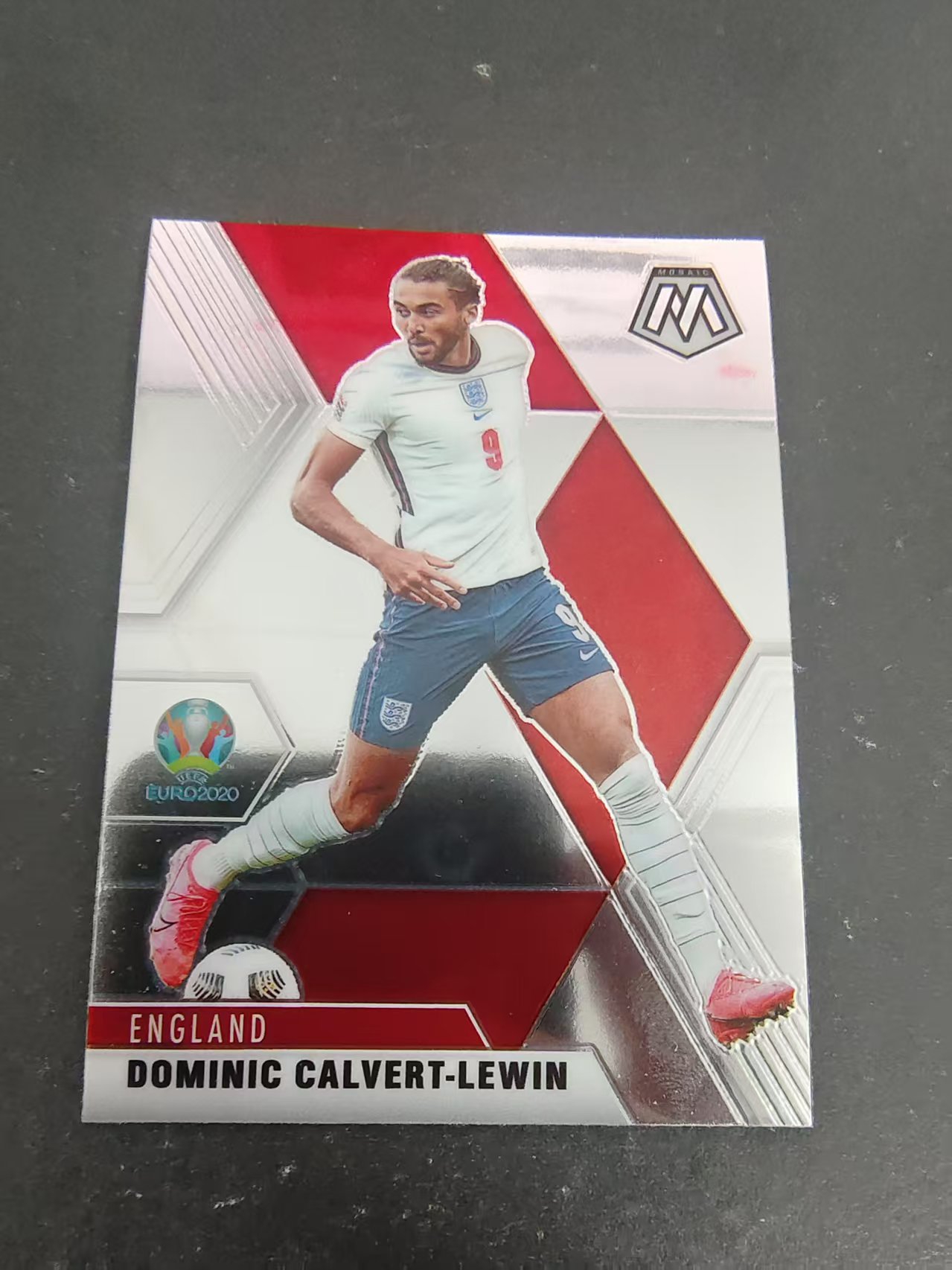 【可合并,不累计】2021 Panini Mosaic Euro Dominic Calvert Lewin 勒温 英格兰 欧洲杯 马赛克 划痕 边角瑕疵 #104