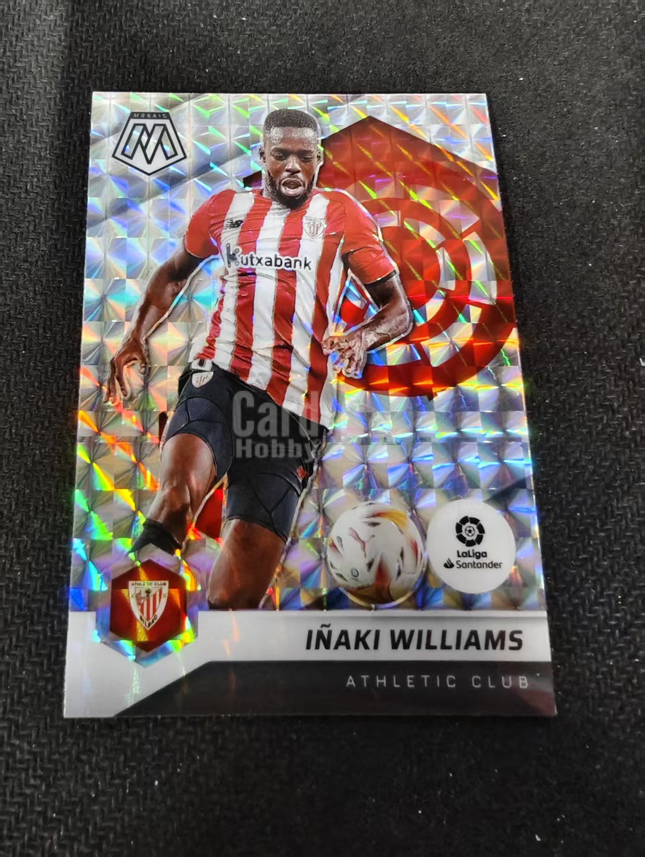 2021-22 Panini Mosaic inaki williams 毕尔巴鄂竞技 伊纳基 威廉姆斯 西甲 马赛克折 划痕 边角瑕疵 #3