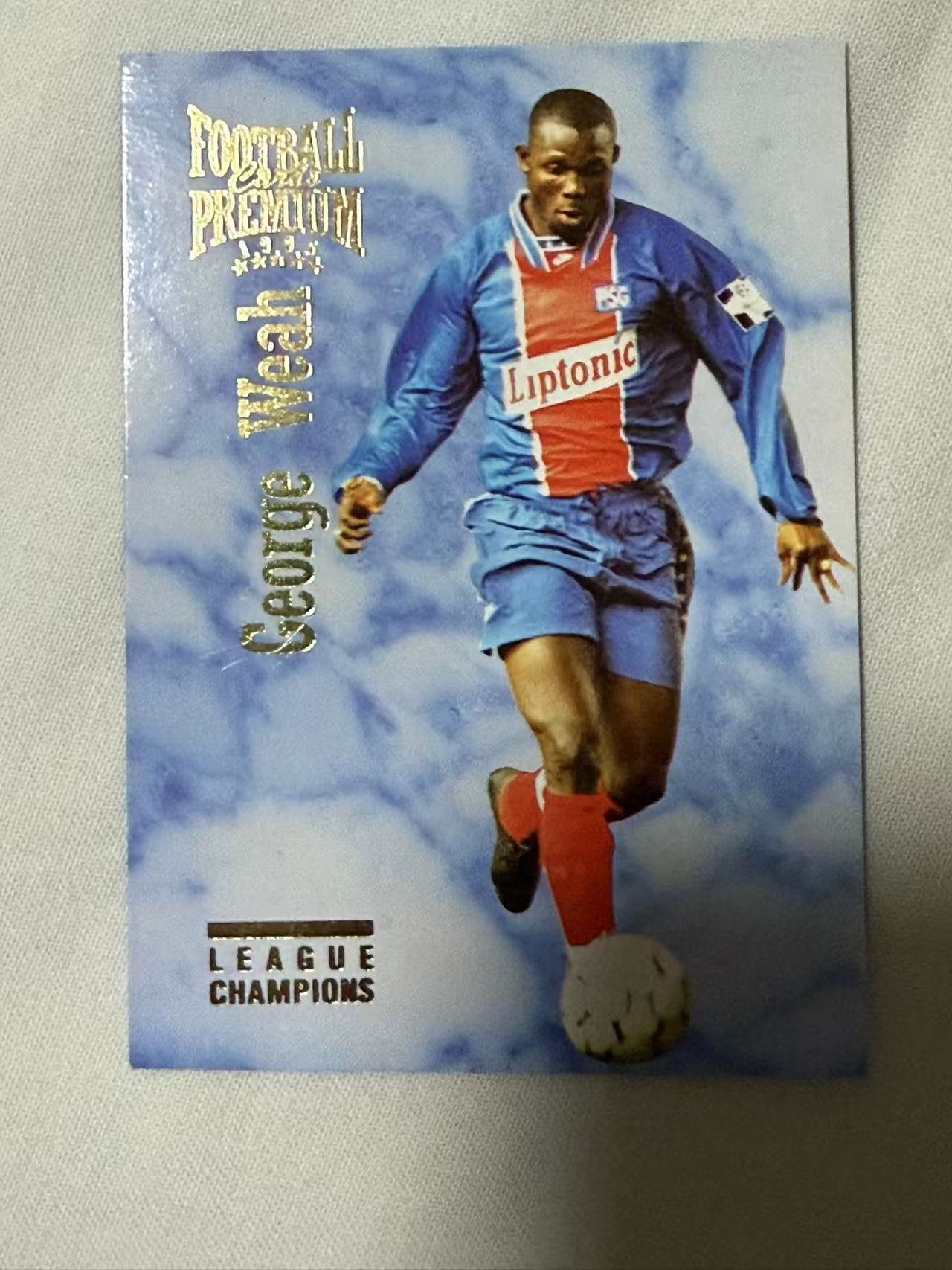 1996 Panini 法甲 George Weah 【mxn拍卖】维阿 威赫 法甲 base 十分罕见 近30年老卡 品相几乎完美 个人多年收藏 利比里亚 AC米兰 大巴黎 马赛 曼城 不发到付