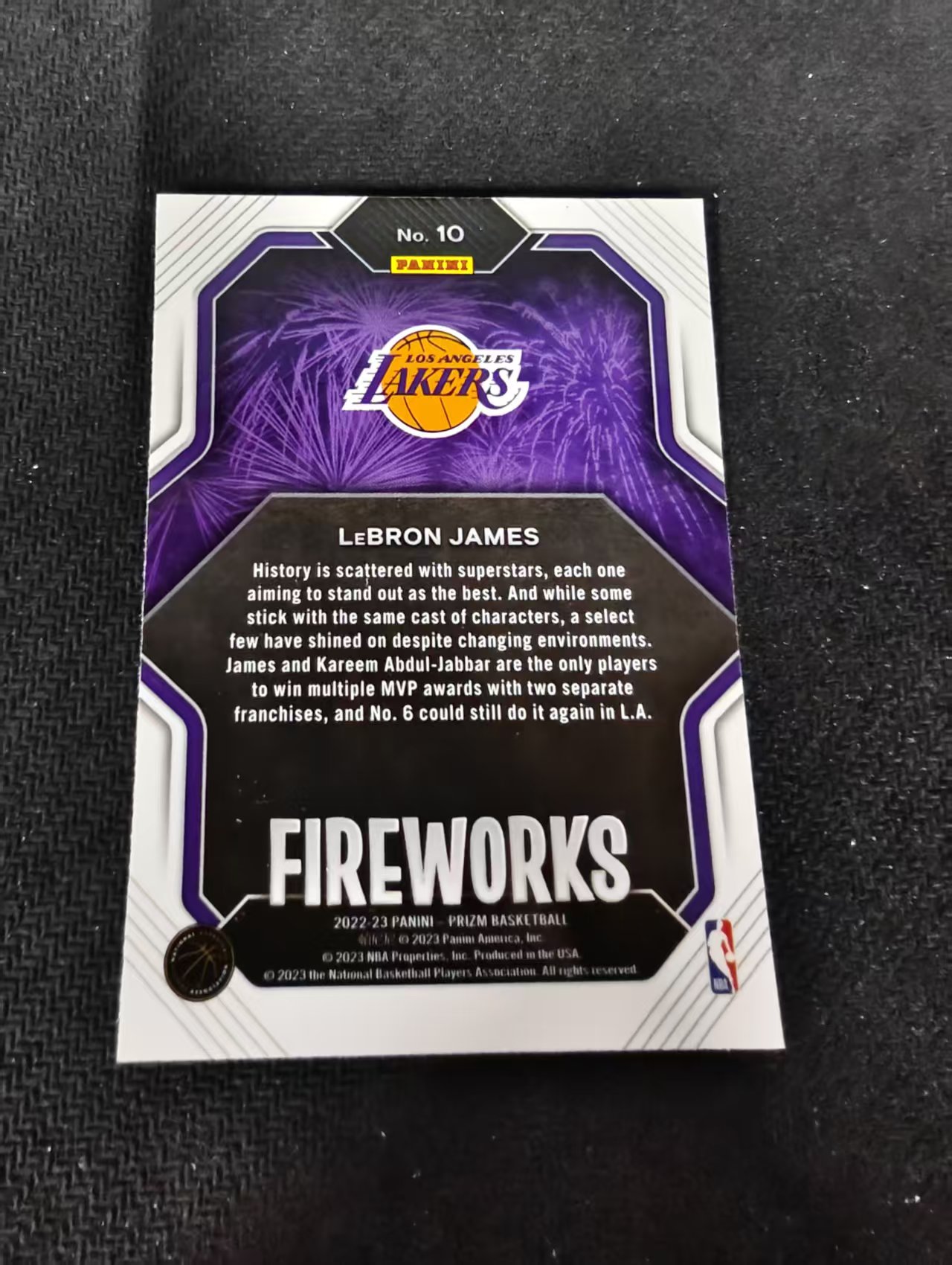 【可合并,不累计】2022-23 Panini Prizm LeBron James 勒布朗 詹姆斯 詹皇 湖人 烟花特卡 PZ 不保卡品 介意勿拍 #10