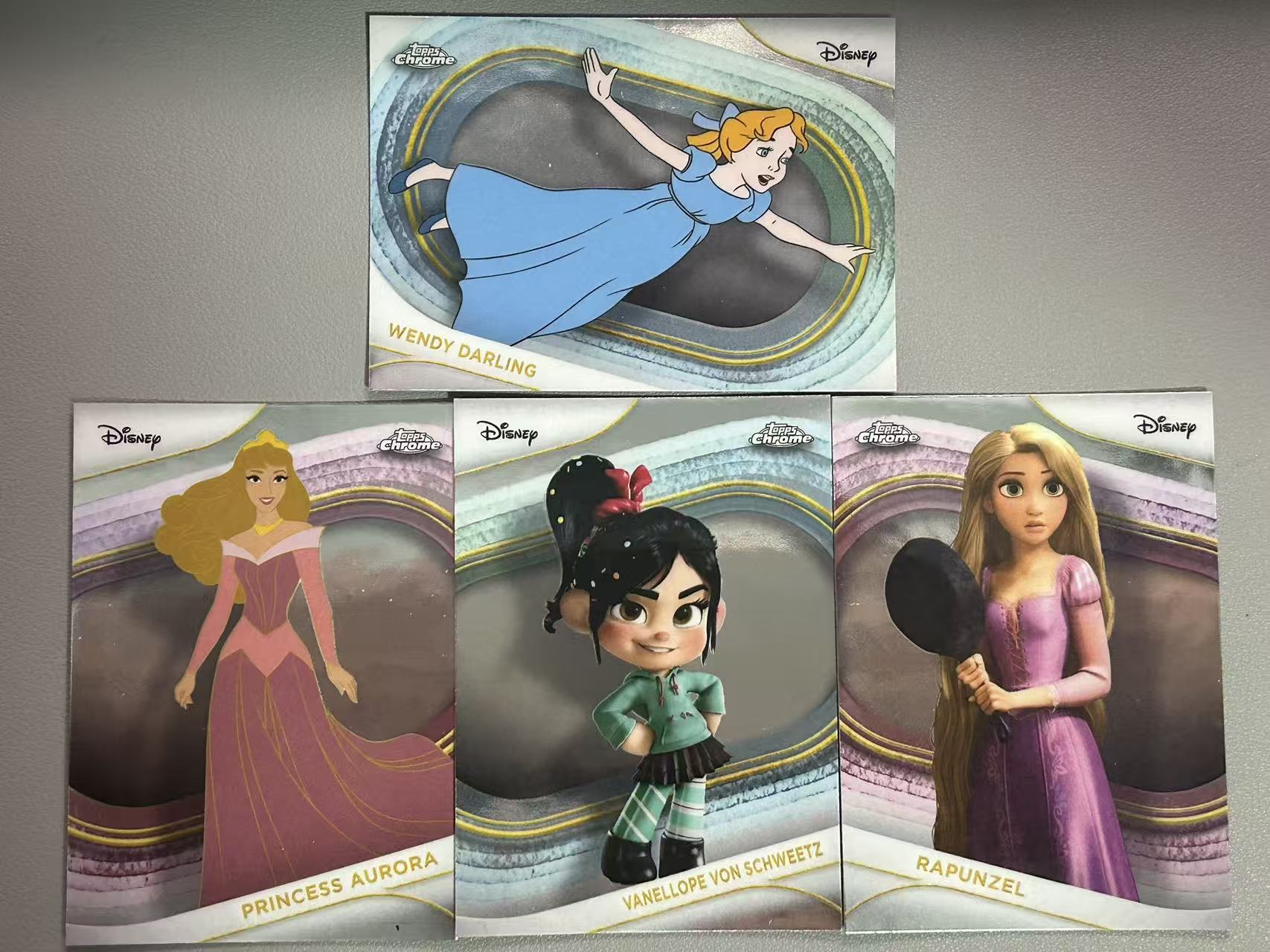 【阿泽代卖】2025 Topps 迪士尼 温蒂 达林 爱洛公主 睡美人 云妮洛普 乐佩公主 4张lot 选图巨帅 卡品如图 介意勿拍