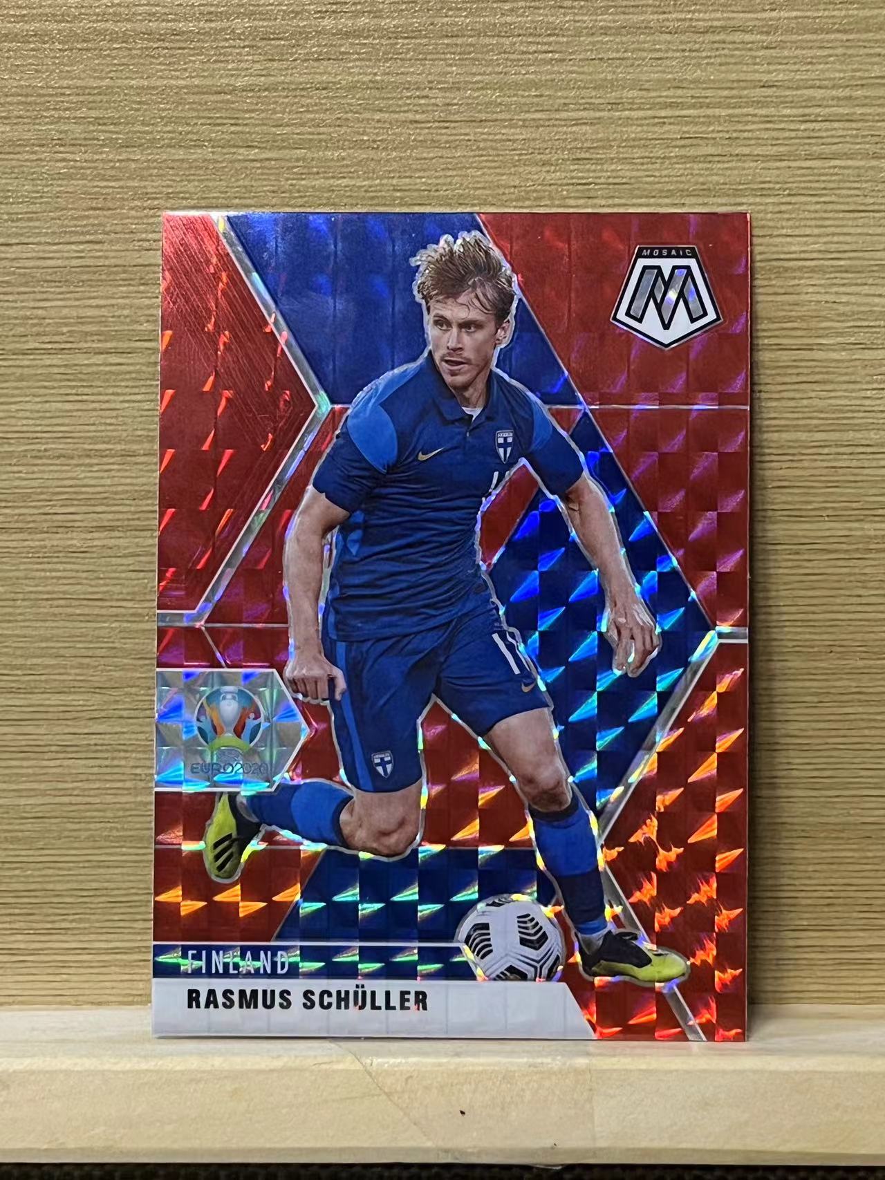 2021 Panini moise rasmus schuller 许勒尔 红马赛克 芬兰 欧洲杯 银折 卡品如图 收藏凑套必备 A36