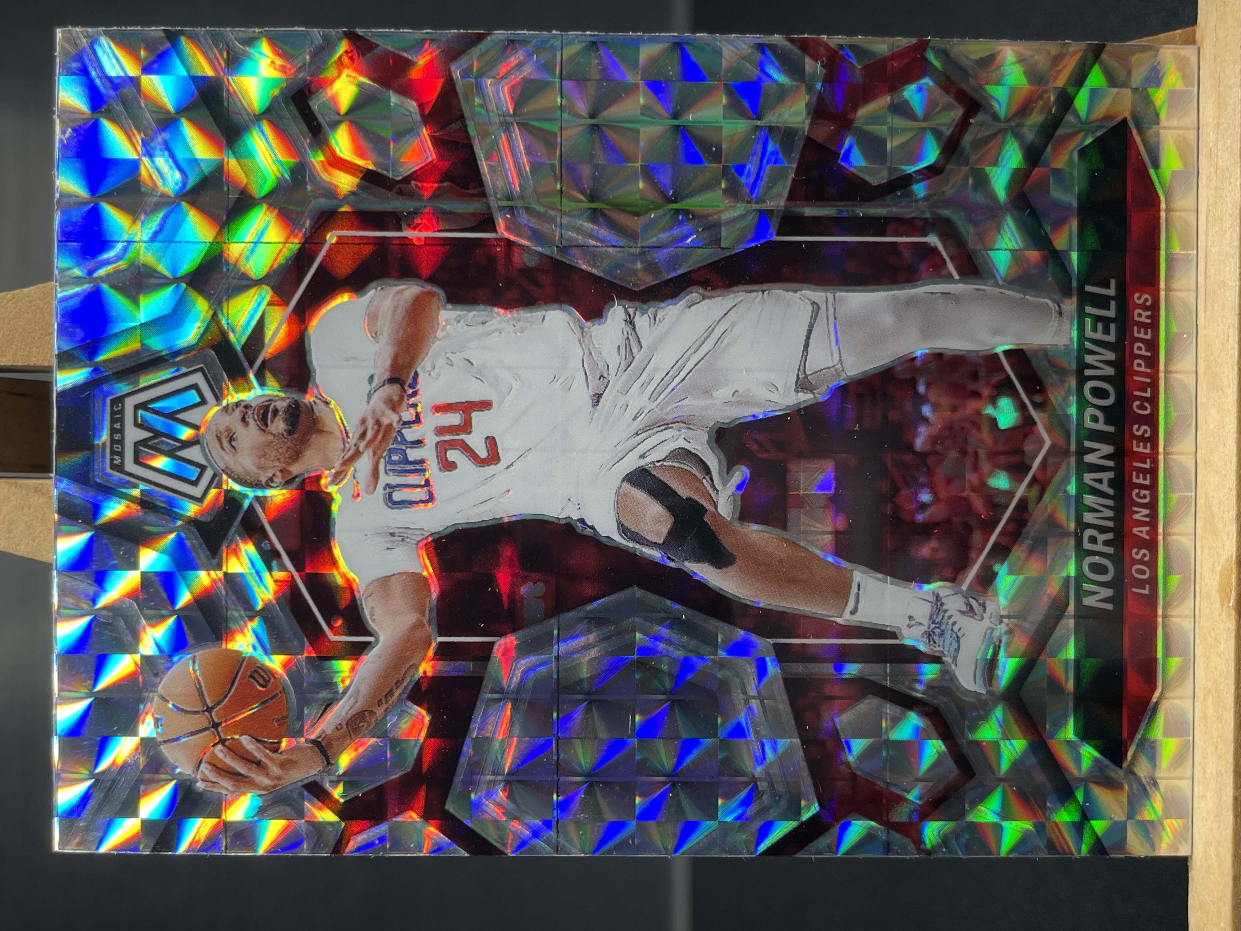 (B7) 2023-24 PANINI 马赛克 折射 诺曼 鲍威尔 快船 近期大热球星 收藏凑套必备 卡品如图 !!!