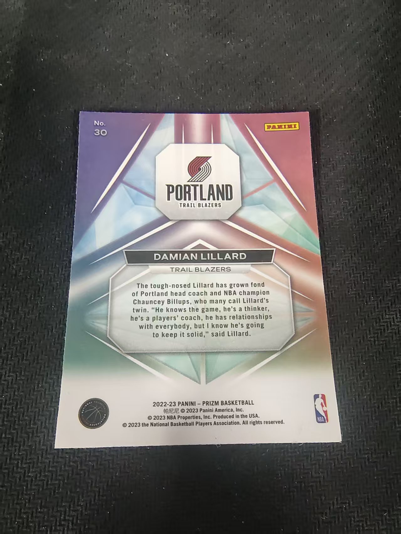 【可合并,不累计】2022-23 Panini Prizm Damian Lillard 达米安 利拉德 开拓者 棱镜特卡 PZ 划痕 边角微瑕 介意勿拍 #30