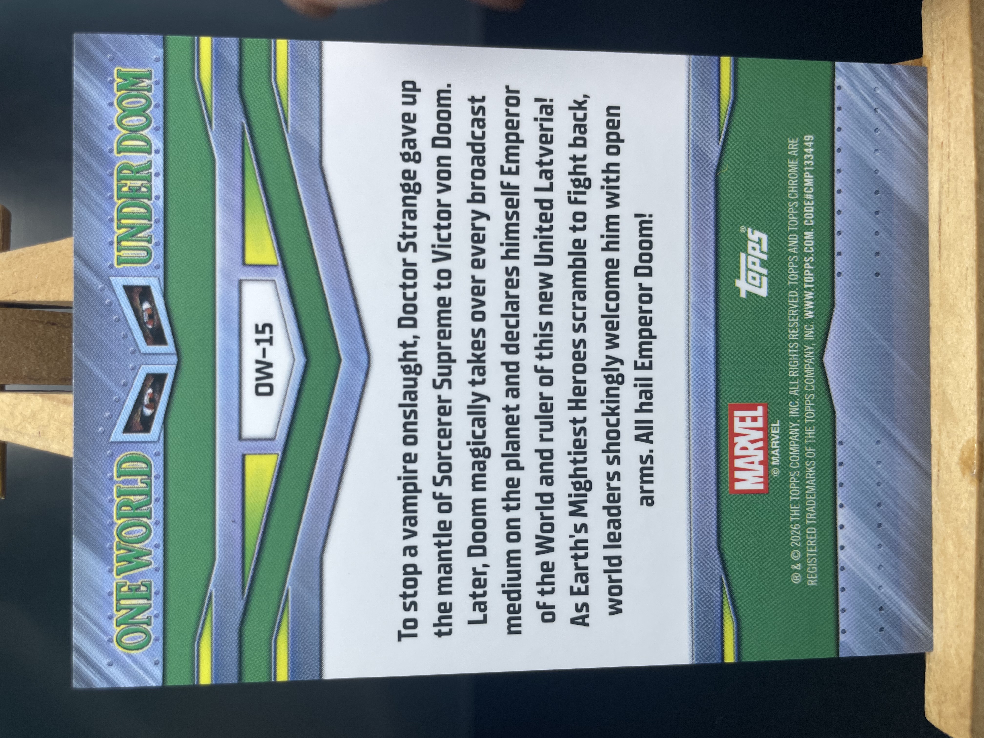 (B6)2026 TOPPS MARVEL 折射 寰宇臣服毁灭博士 实卡好看 收藏凑套必备 卡品如图 !!!