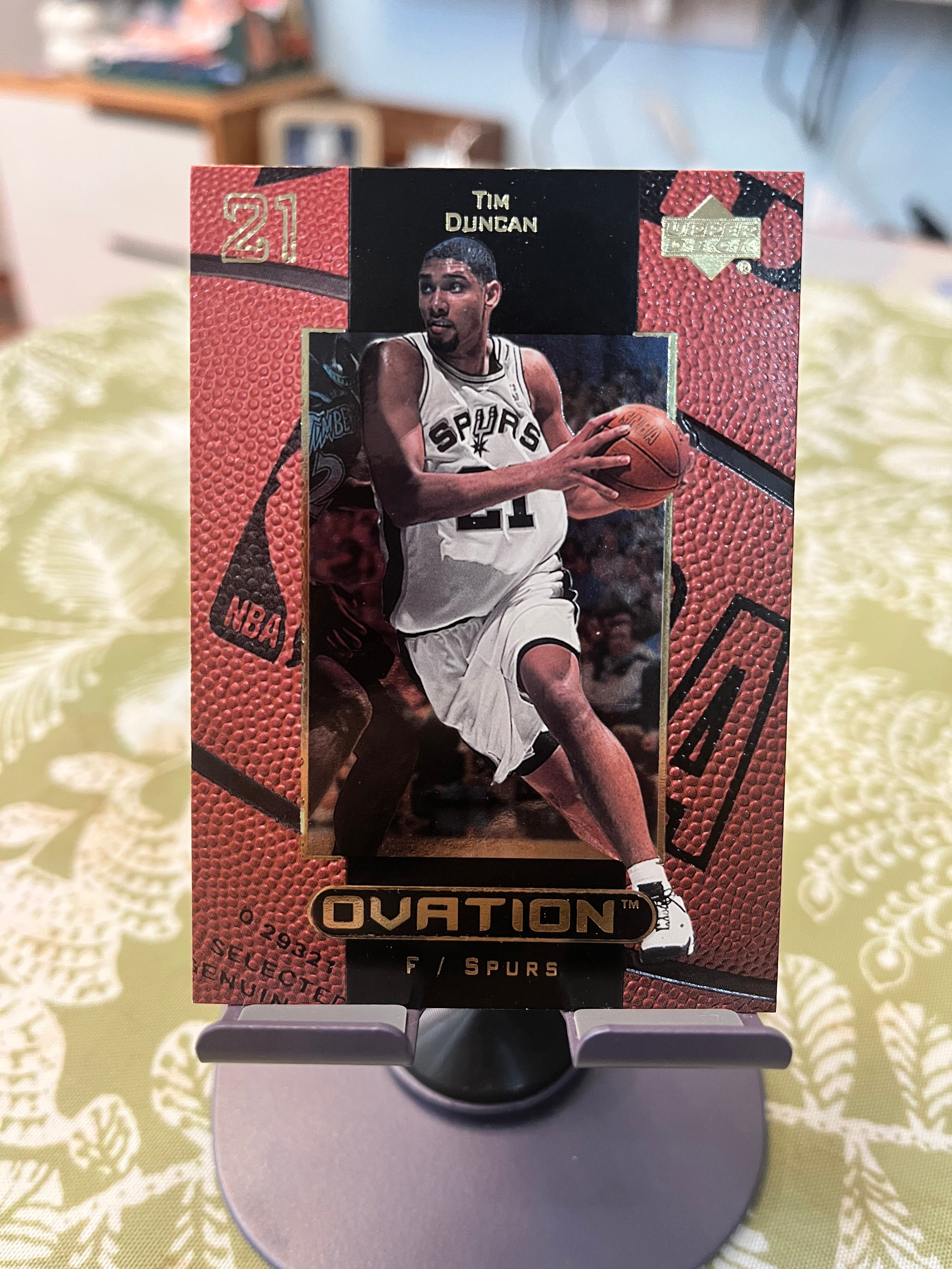 1999 Upper Deck 老卡 老特 Tim Duncan 蒂姆 邓肯 石佛 马刺【球皮卡面 凹凸质感 OVATION】【边角瑕疵如图 介意勿拍】#1022