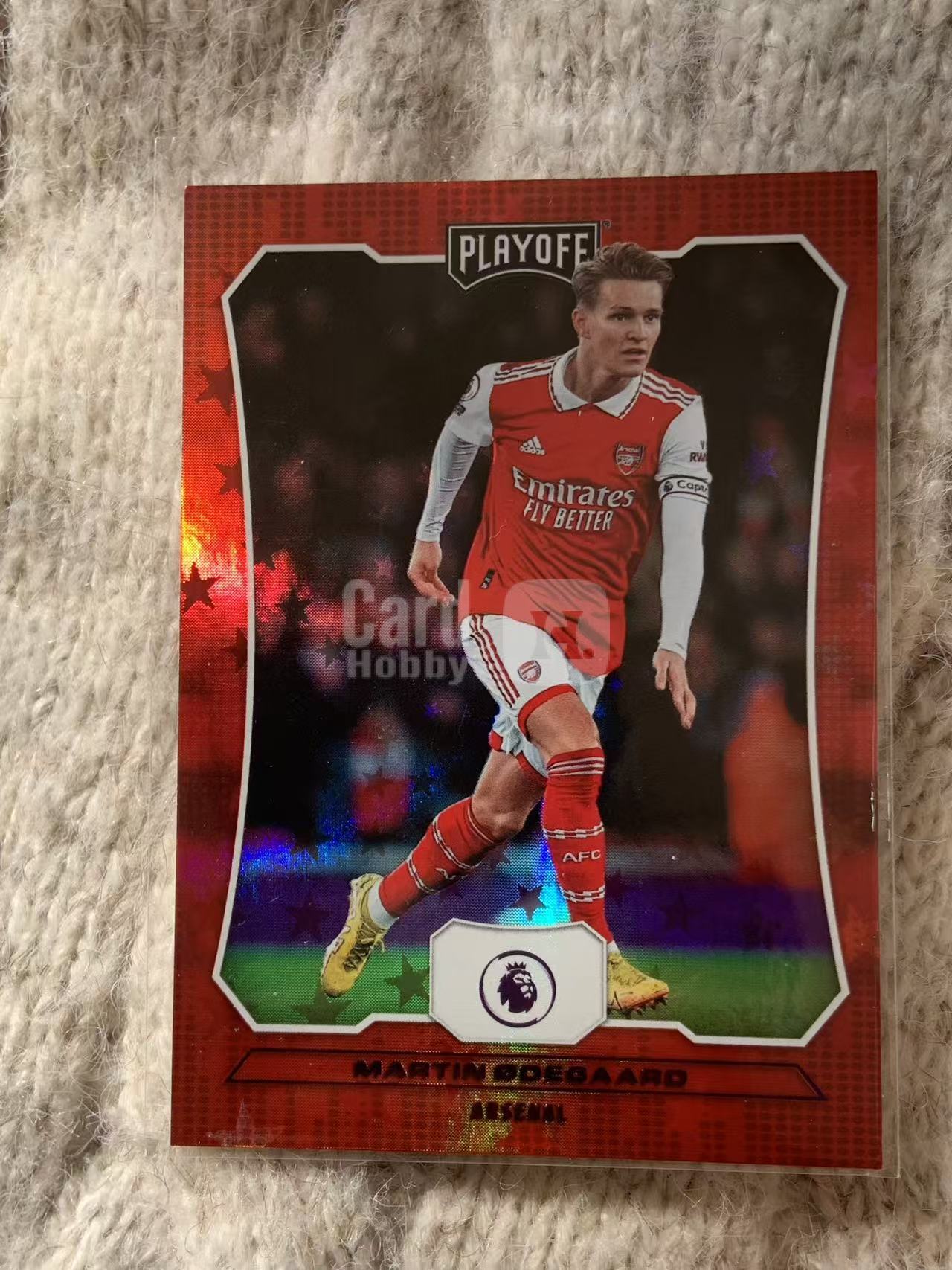 2024 Panini Playoff 英超 Martin Ødegaard 红星星折 - 马丁・厄德高 - 阿森纳队长,技术细腻组织出色,远射能力强,球队进攻核心,凑套必备